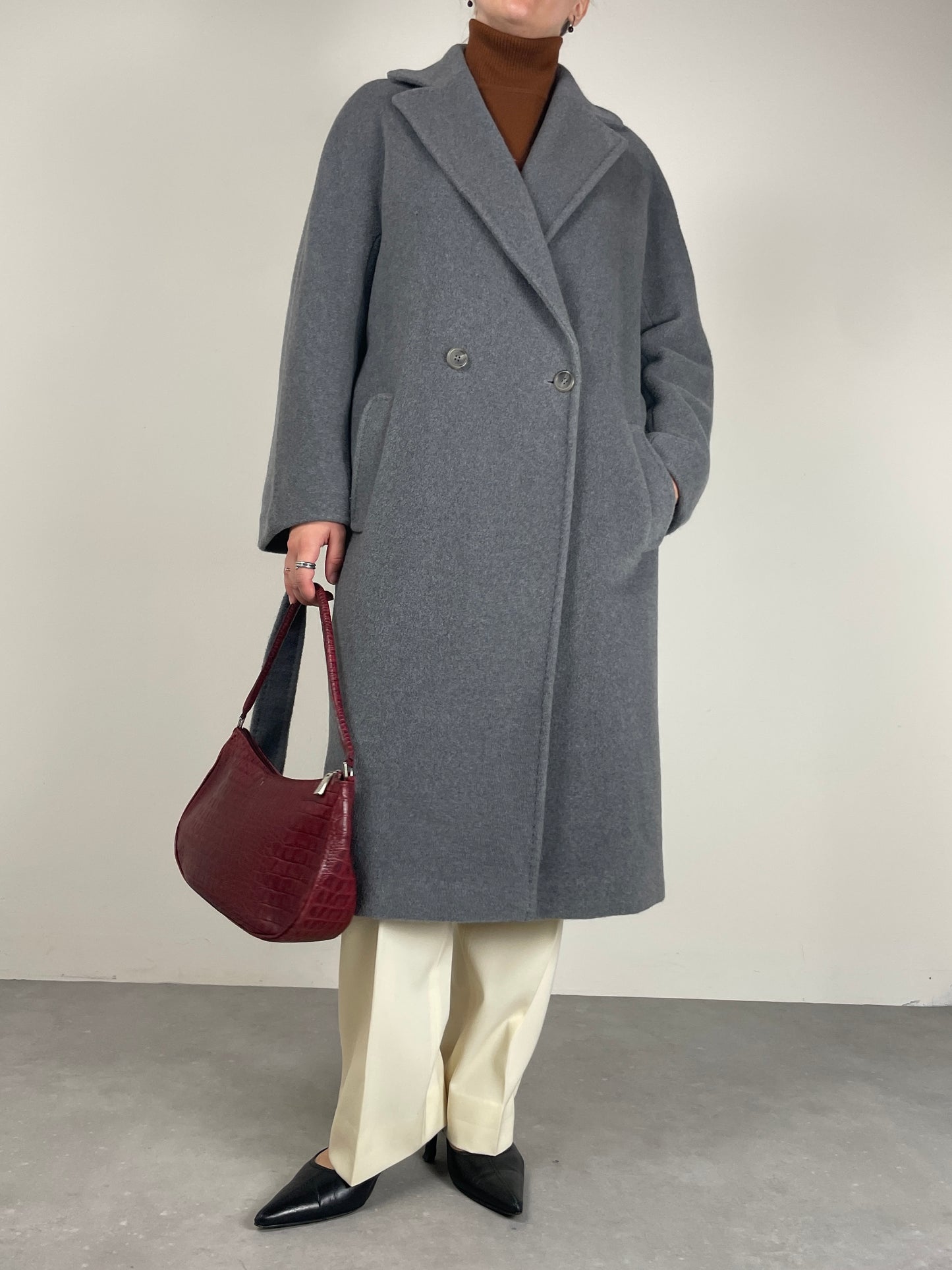 Cappotto in beaver di pura lana vergine color grigio