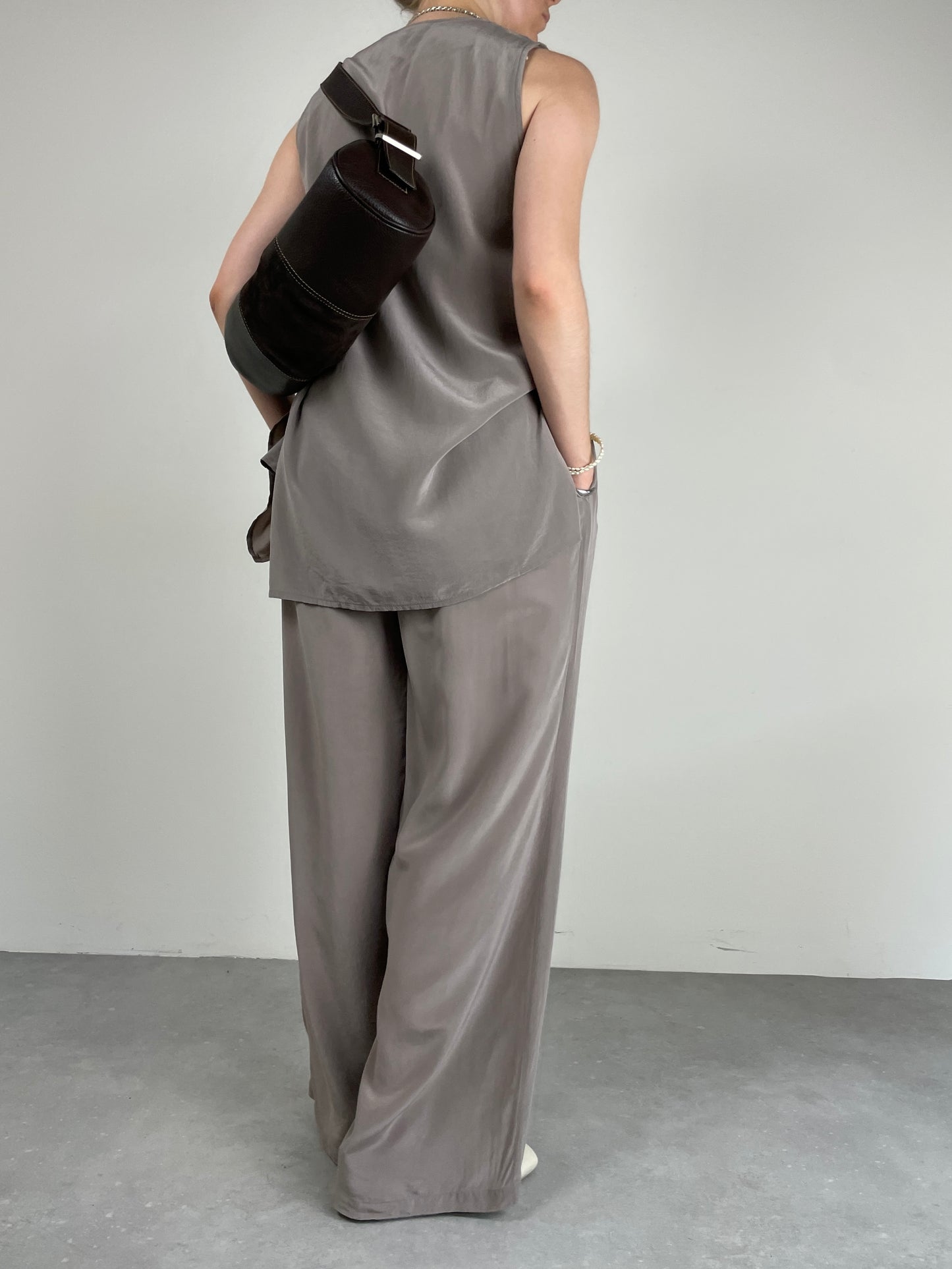 Completo vintage in pura seta