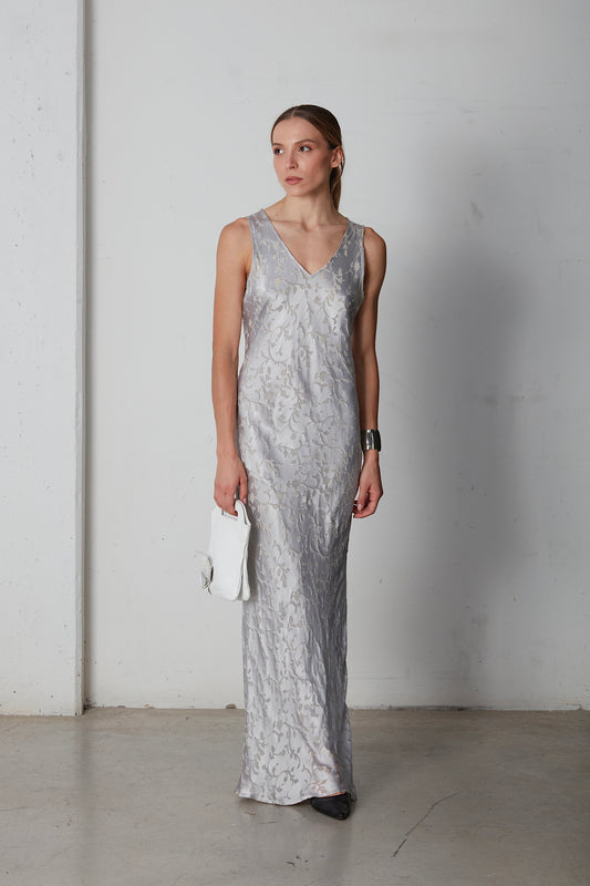 Abito lungo in jacquard floreale di viscosa e seta