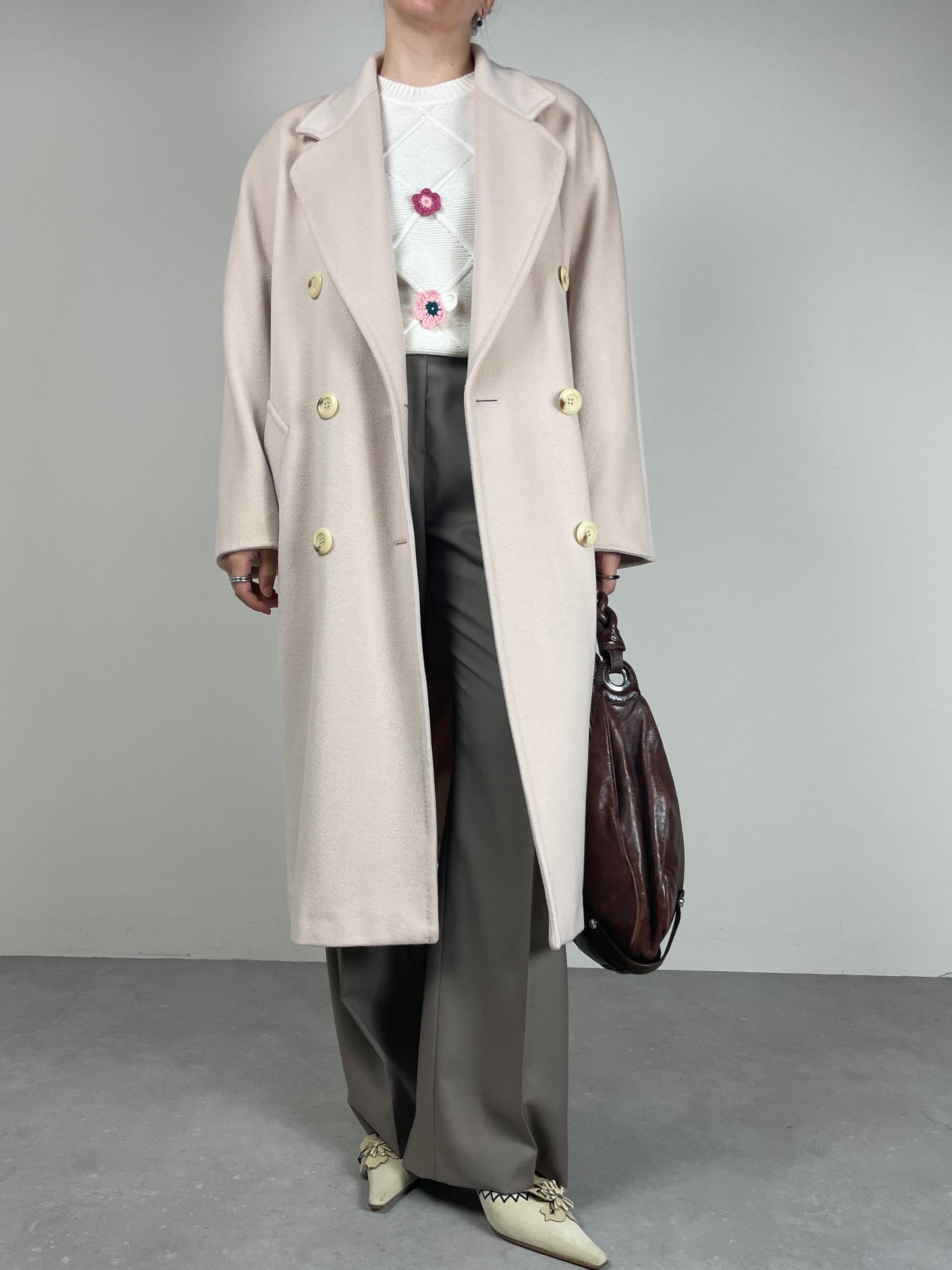 Cappotto in beaver di lana angora e cashmere color cipria