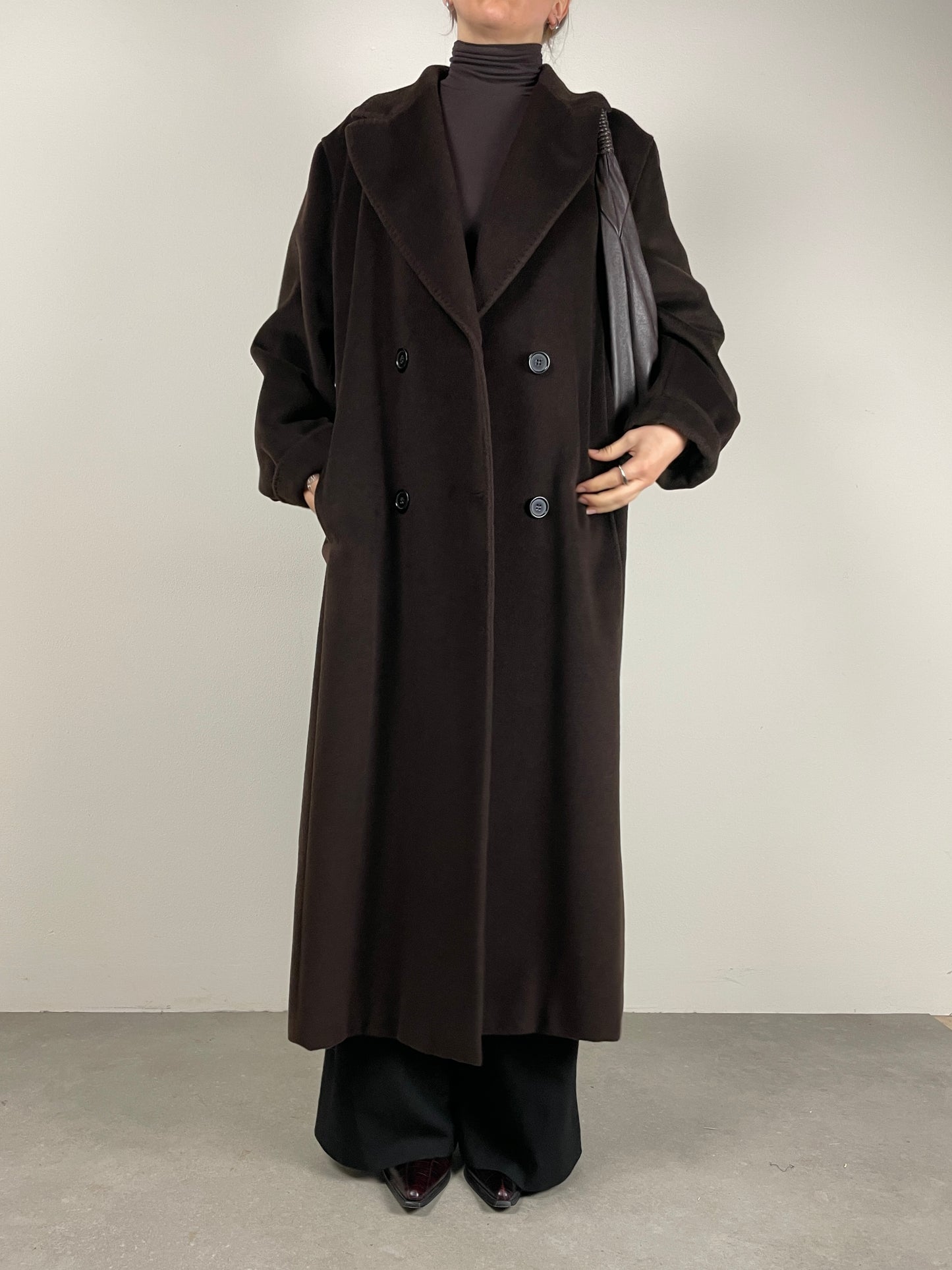 Cappotto Max Mara in pura lana vergine color marrone
