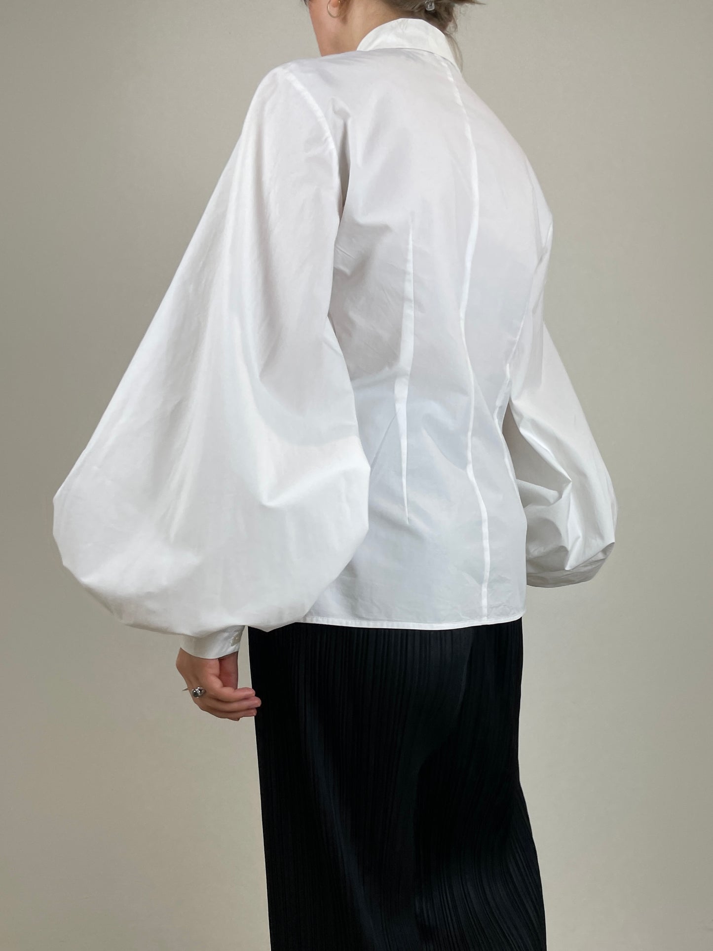 Camicia Gianfranco Ferrè con maniche a sbuffo
