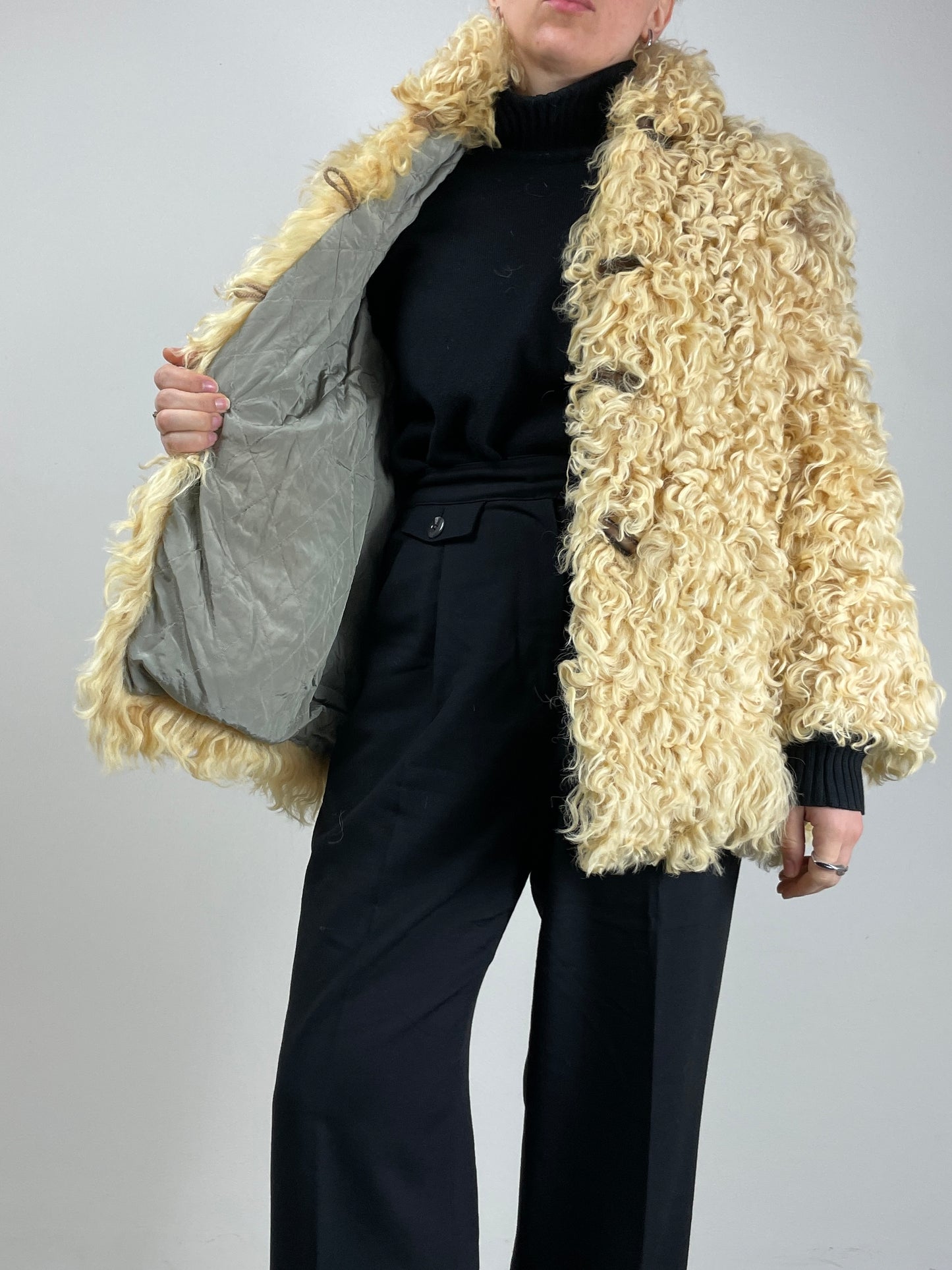 Pelliccia vintage in Mongolia