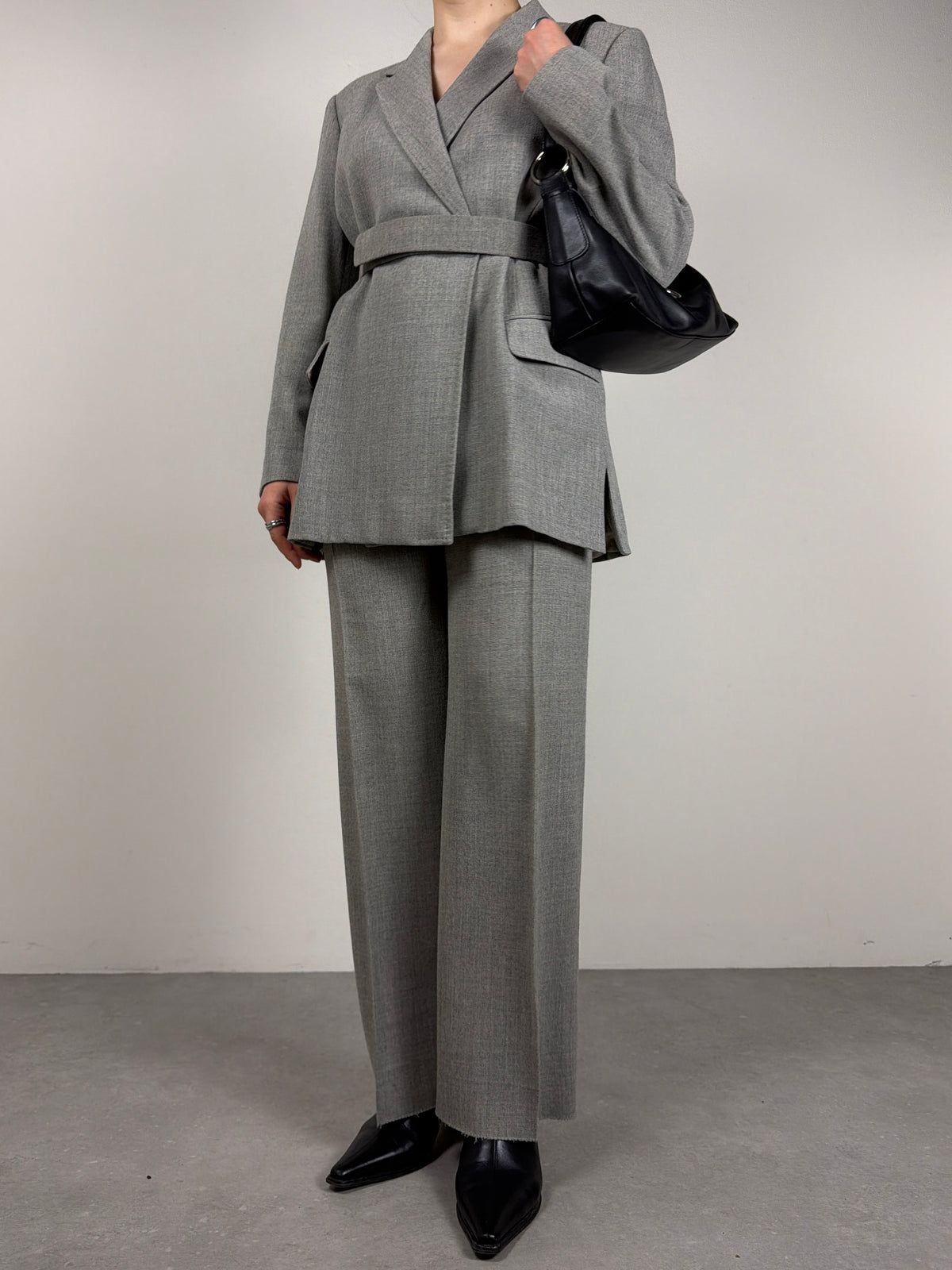 MAX MARA completo grigio in lana e viscosa