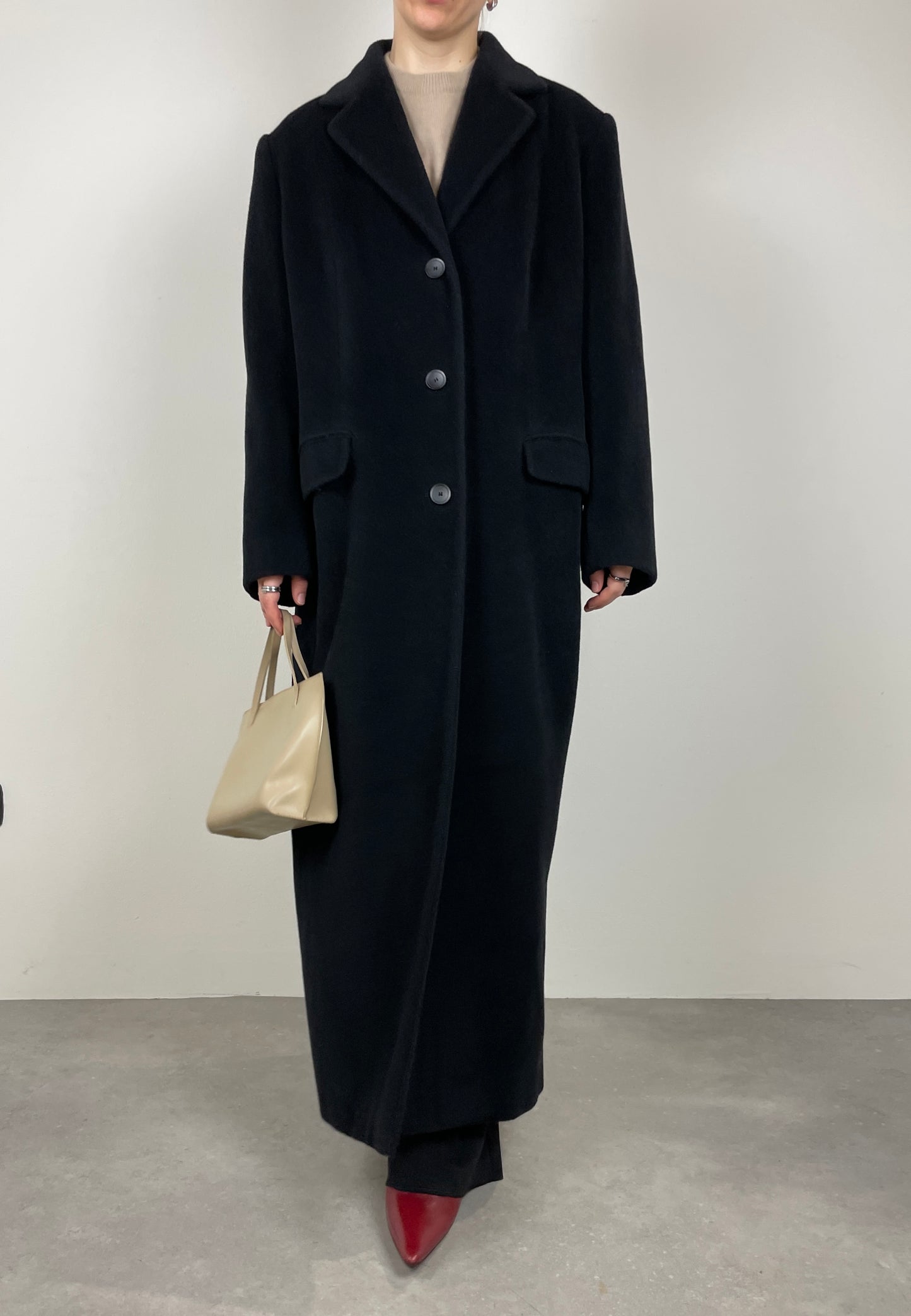 Long wool and cashmere coat