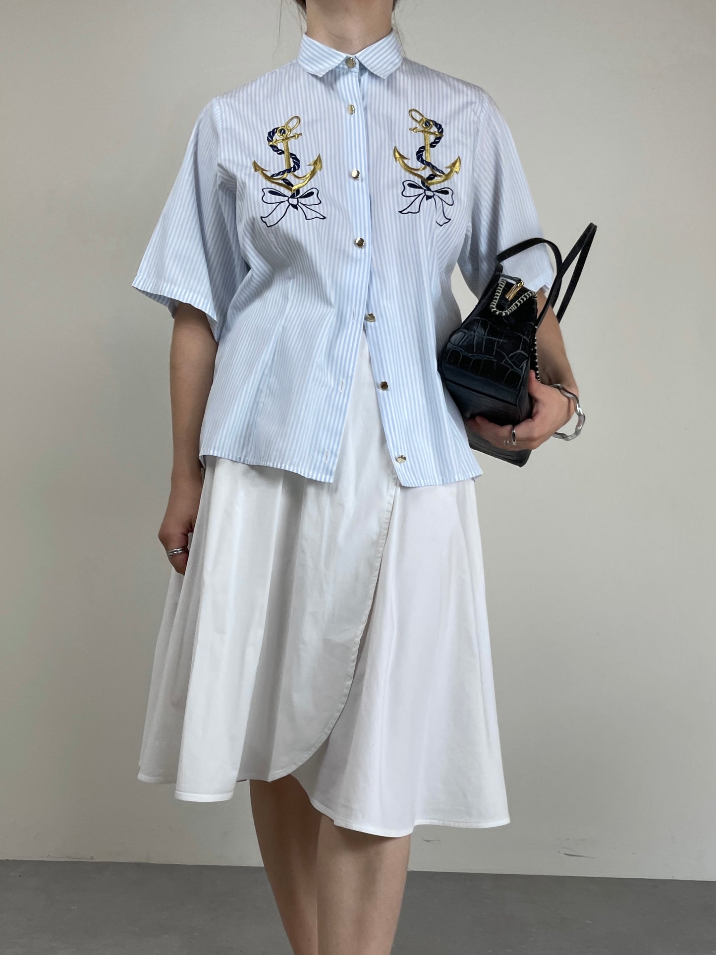Camicia vintage in cotone con ricamo