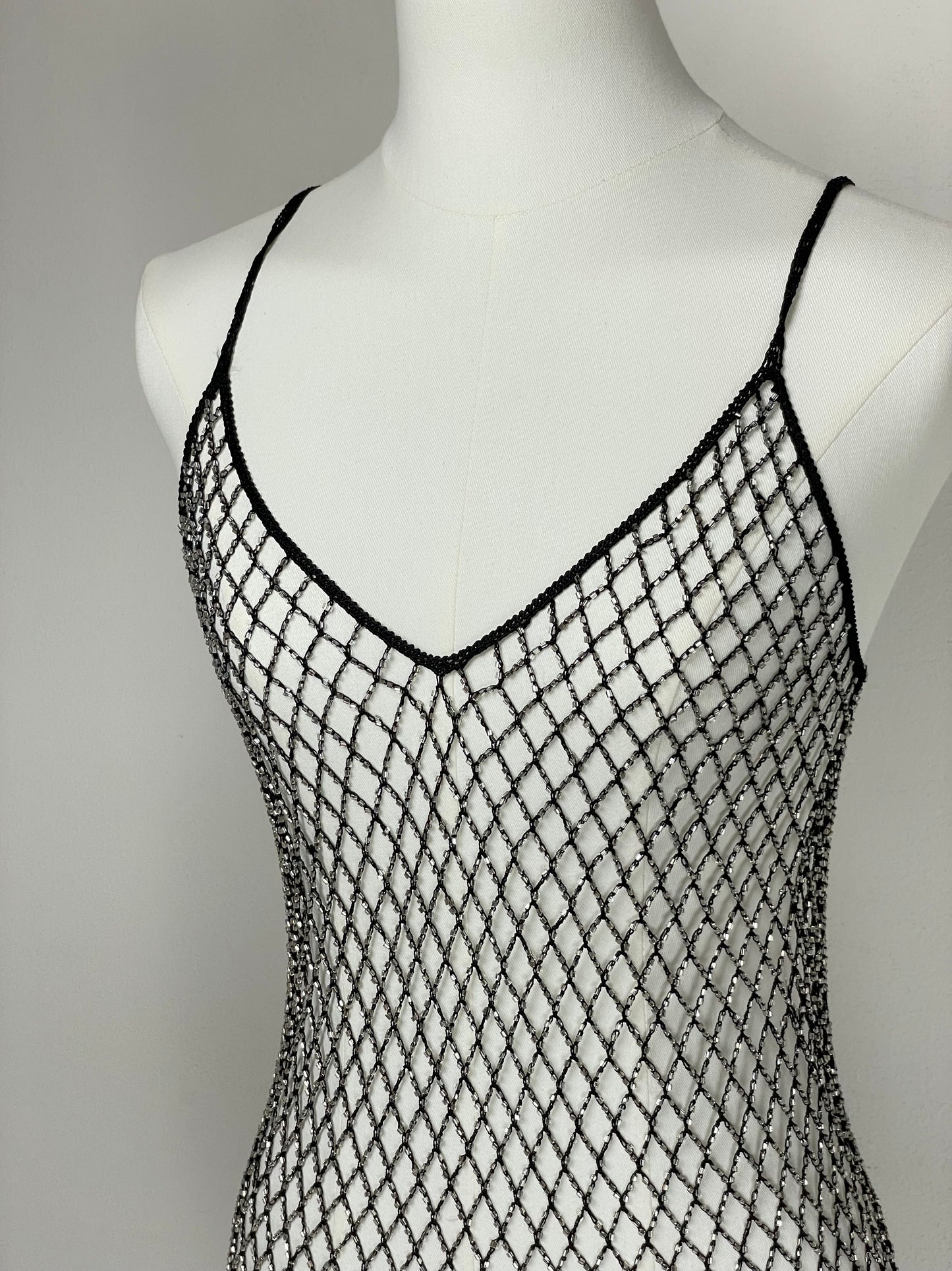Sottoveste a rete con perline