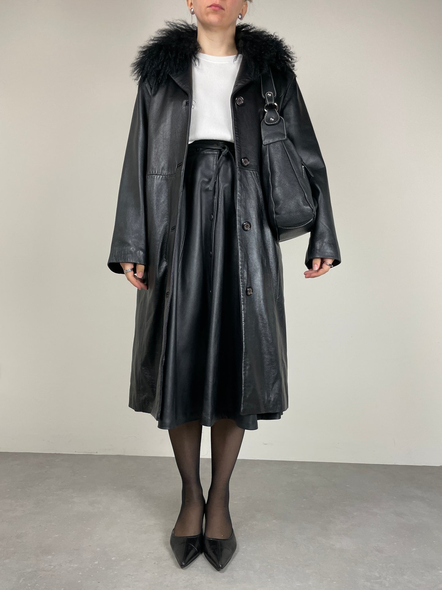 Trench in vera pelle con collo in pelliccia Mongolia