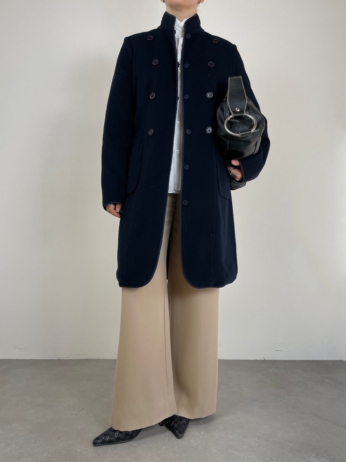 Soprabito reversibile, un lato in lana e cashmere e l’altro impermeabile