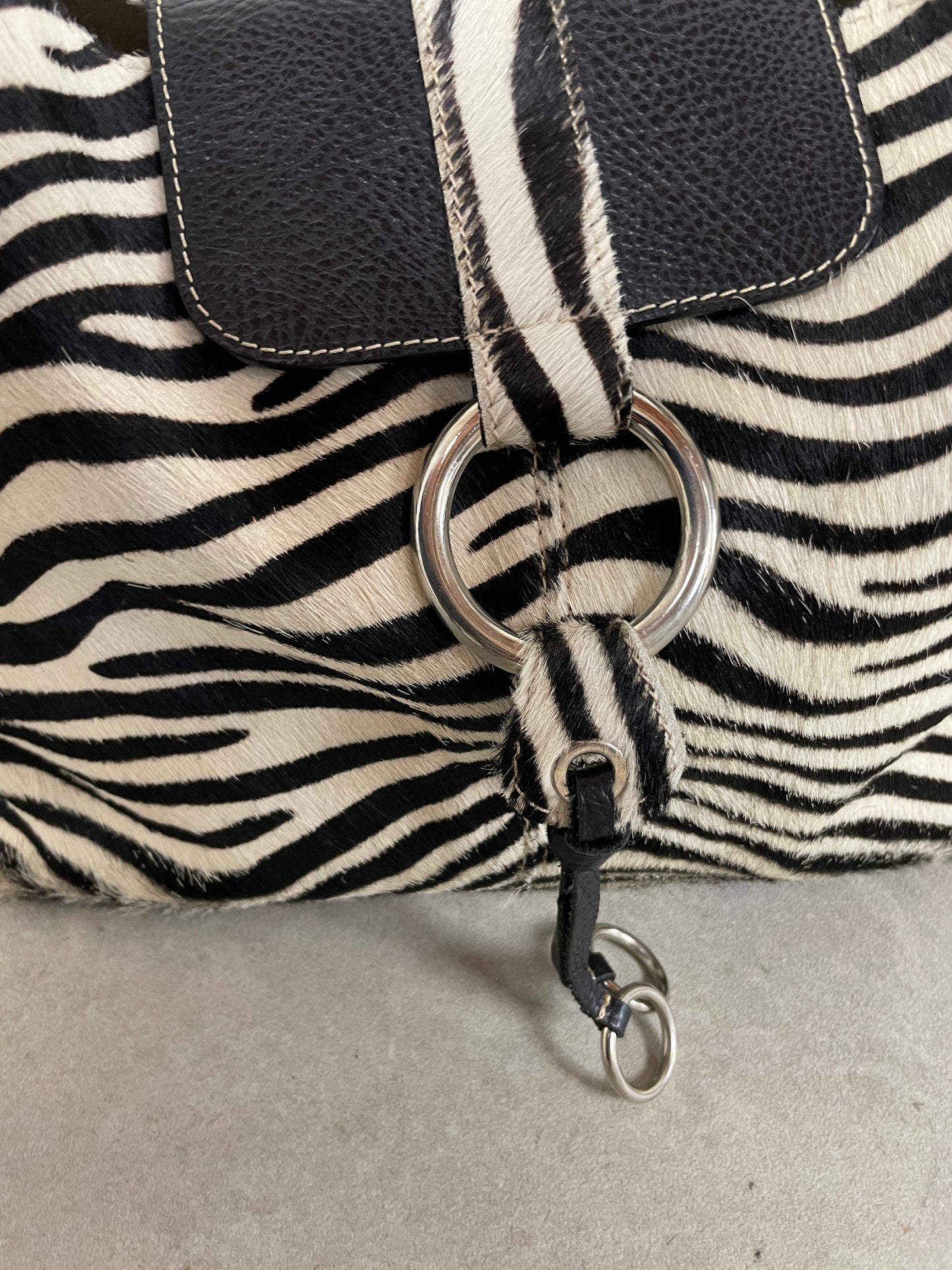 Borsa nera pelle cavallino zebrata