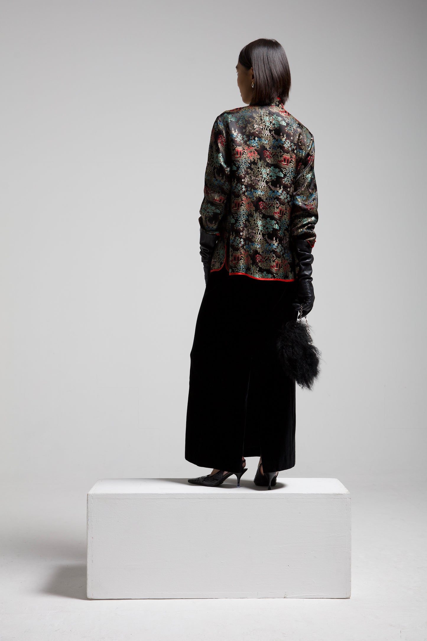 Blusa in jacquard di viscosa con paesaggio asiatico