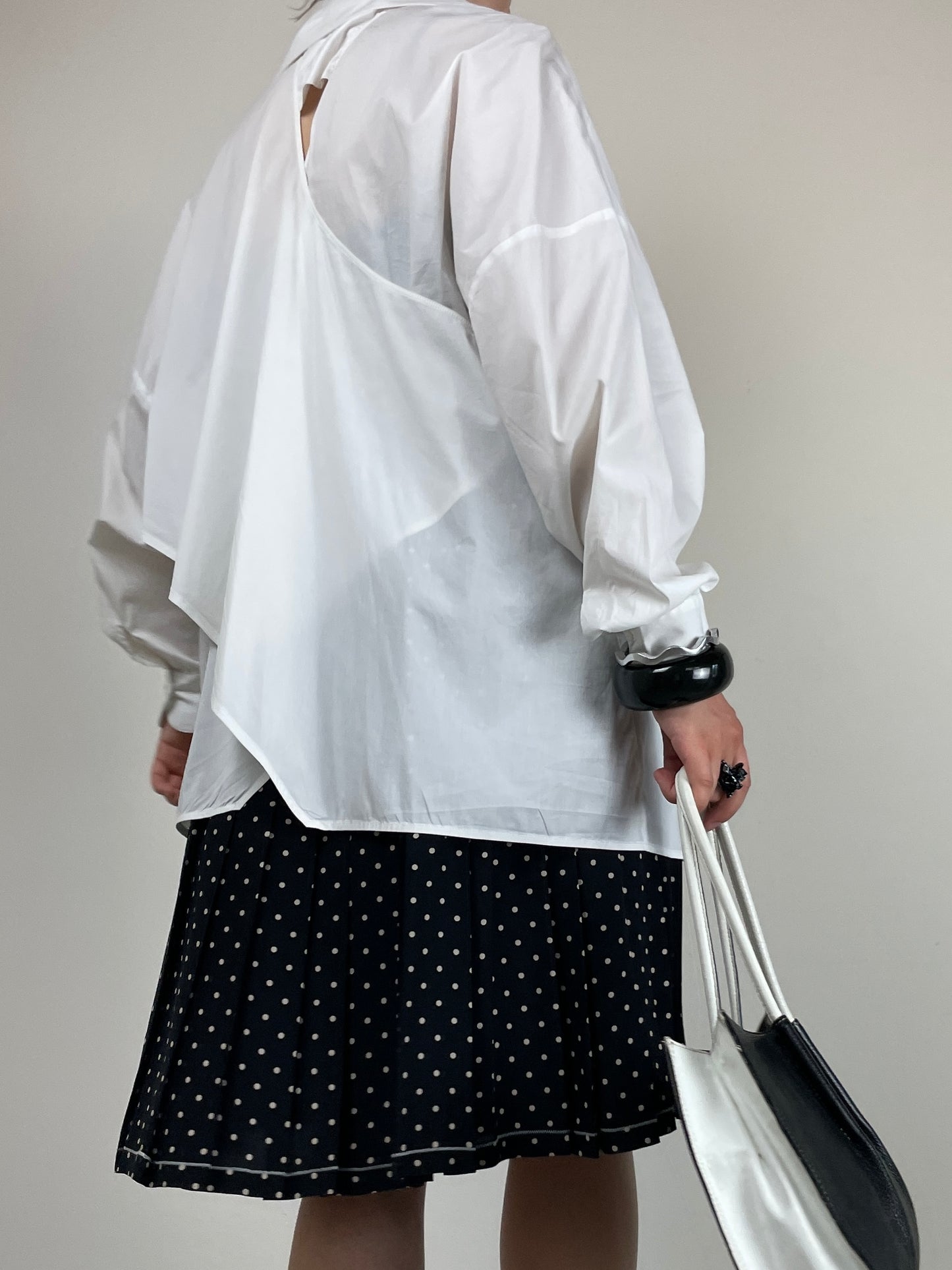 Camicia in cotone con incrocio sul retro