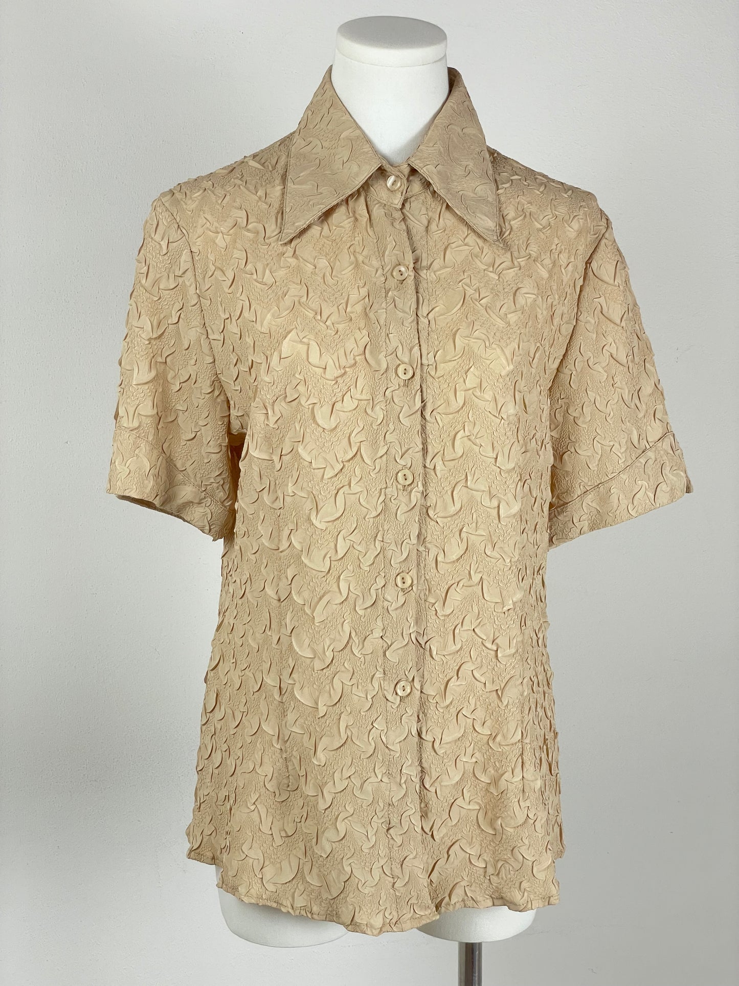 Camicia beige in tessuto crinkle