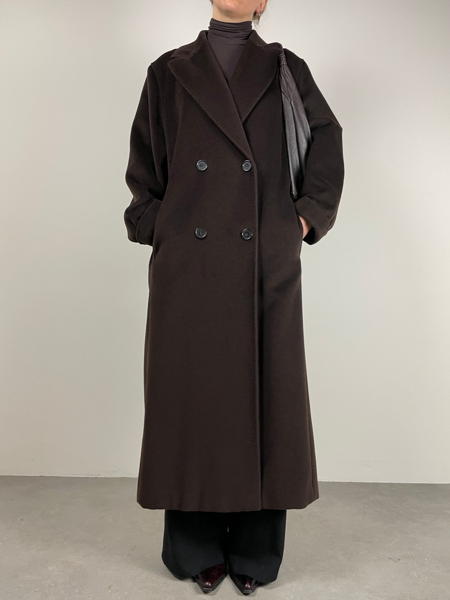 Cappotto Max Mara in pura lana vergine color marrone