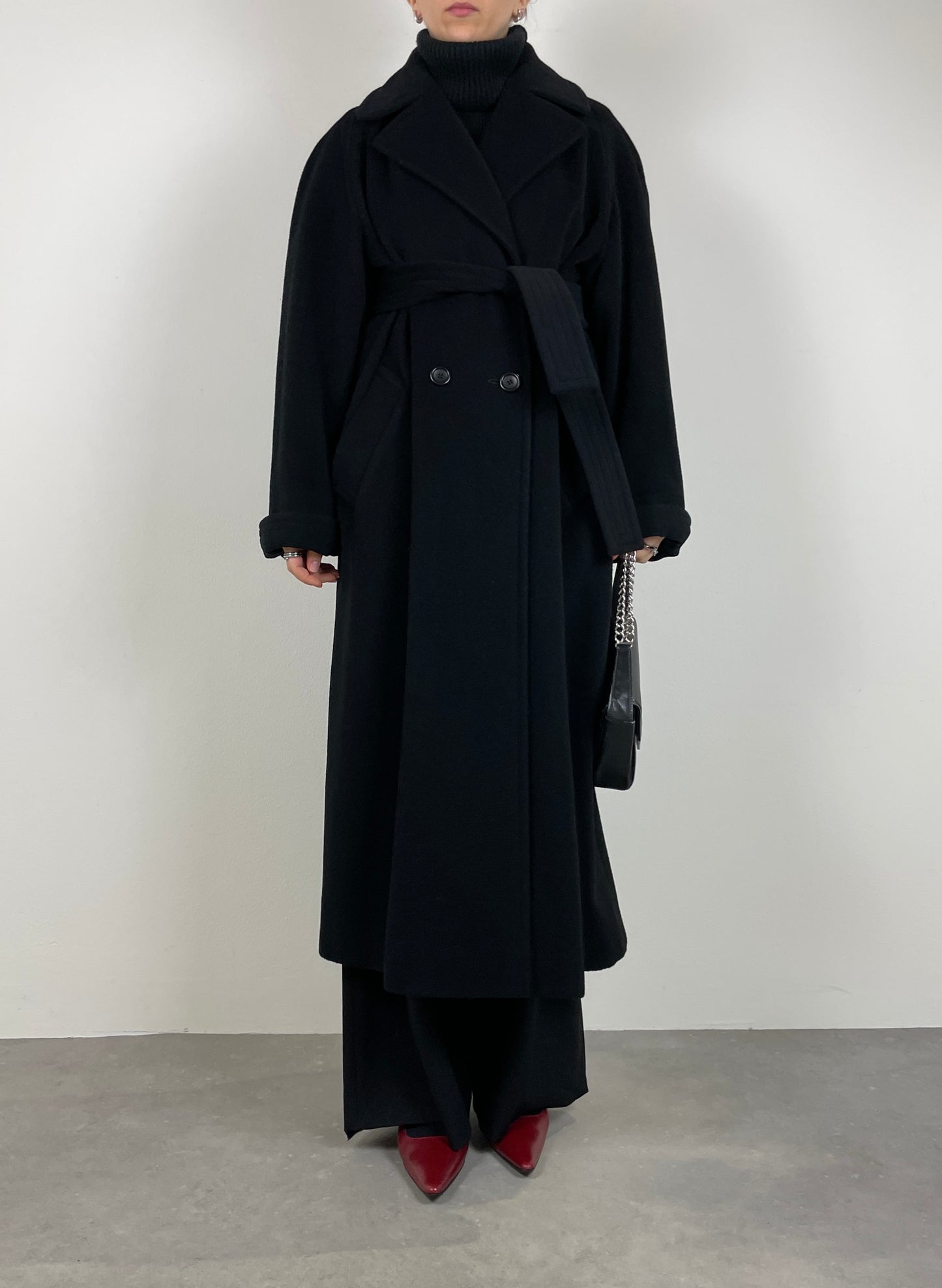 Black wool and cashmere long coat