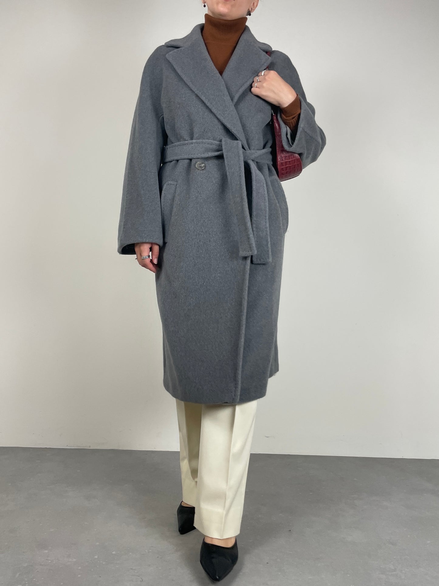 Cappotto in beaver di pura lana vergine color grigio