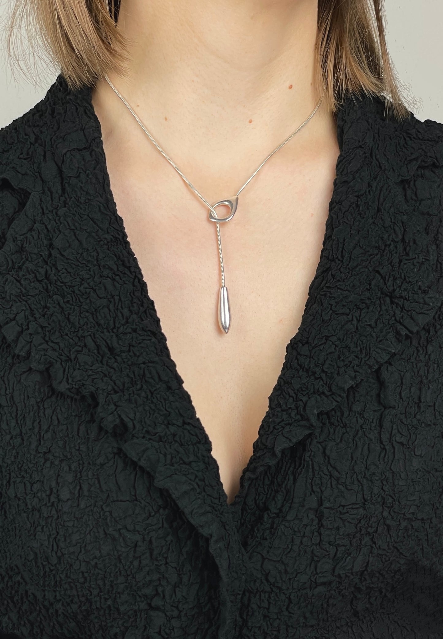 Teardrop steel necklace