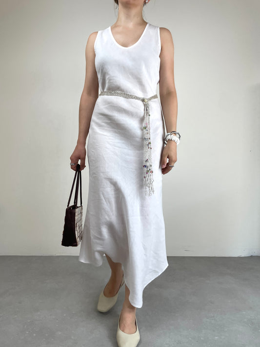 Abito in ramiè tagliato in sbieco