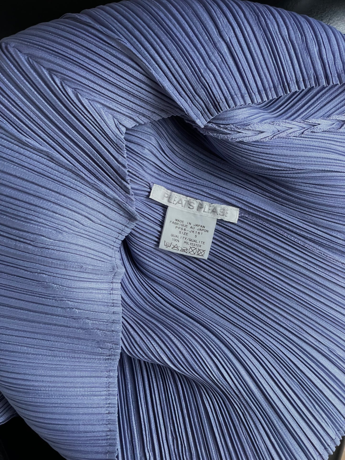 Pleats Please top
