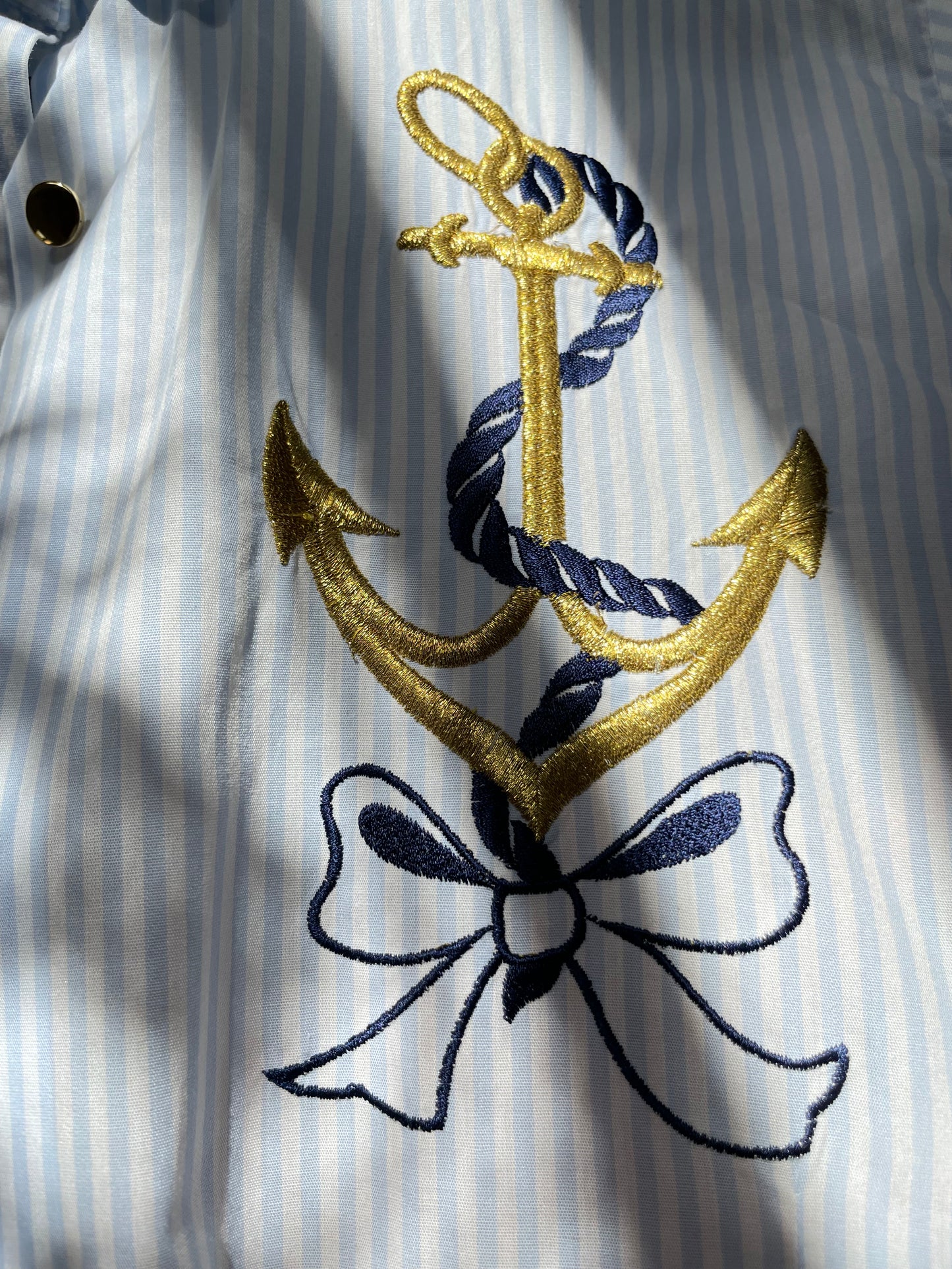 Camicia vintage in cotone con ricamo