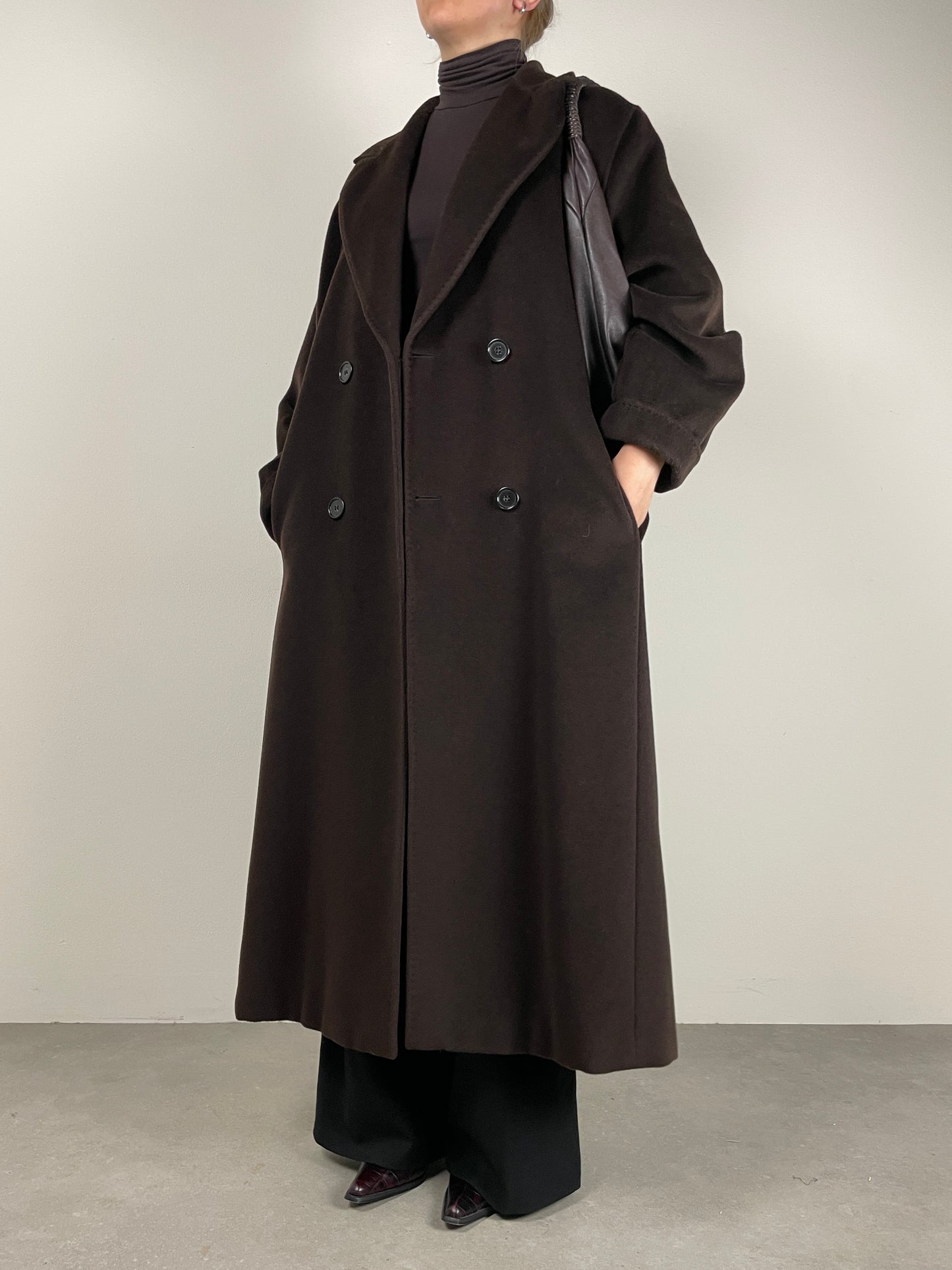Cappotto Max Mara in pura lana vergine color marrone