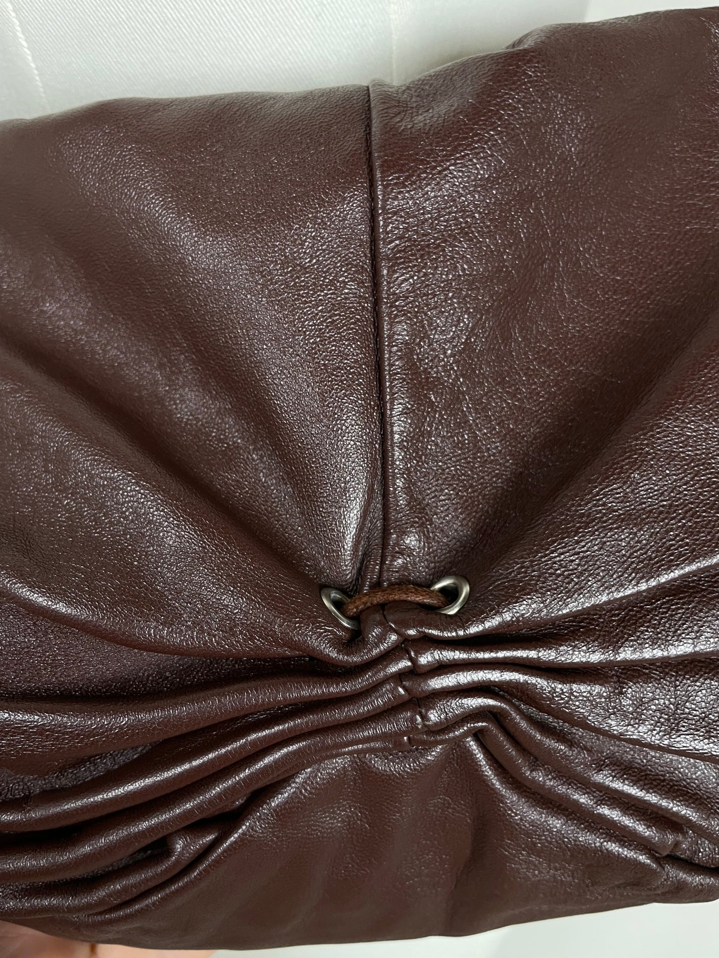 Hobo bag in pelle marrone