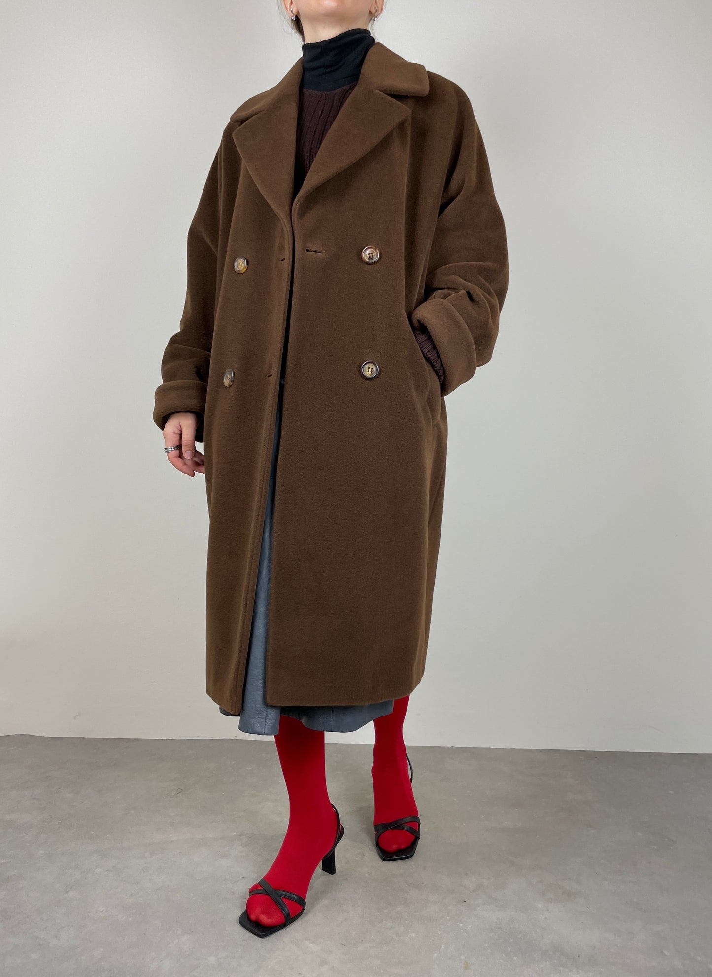 Wool and cashmere chocolate coat