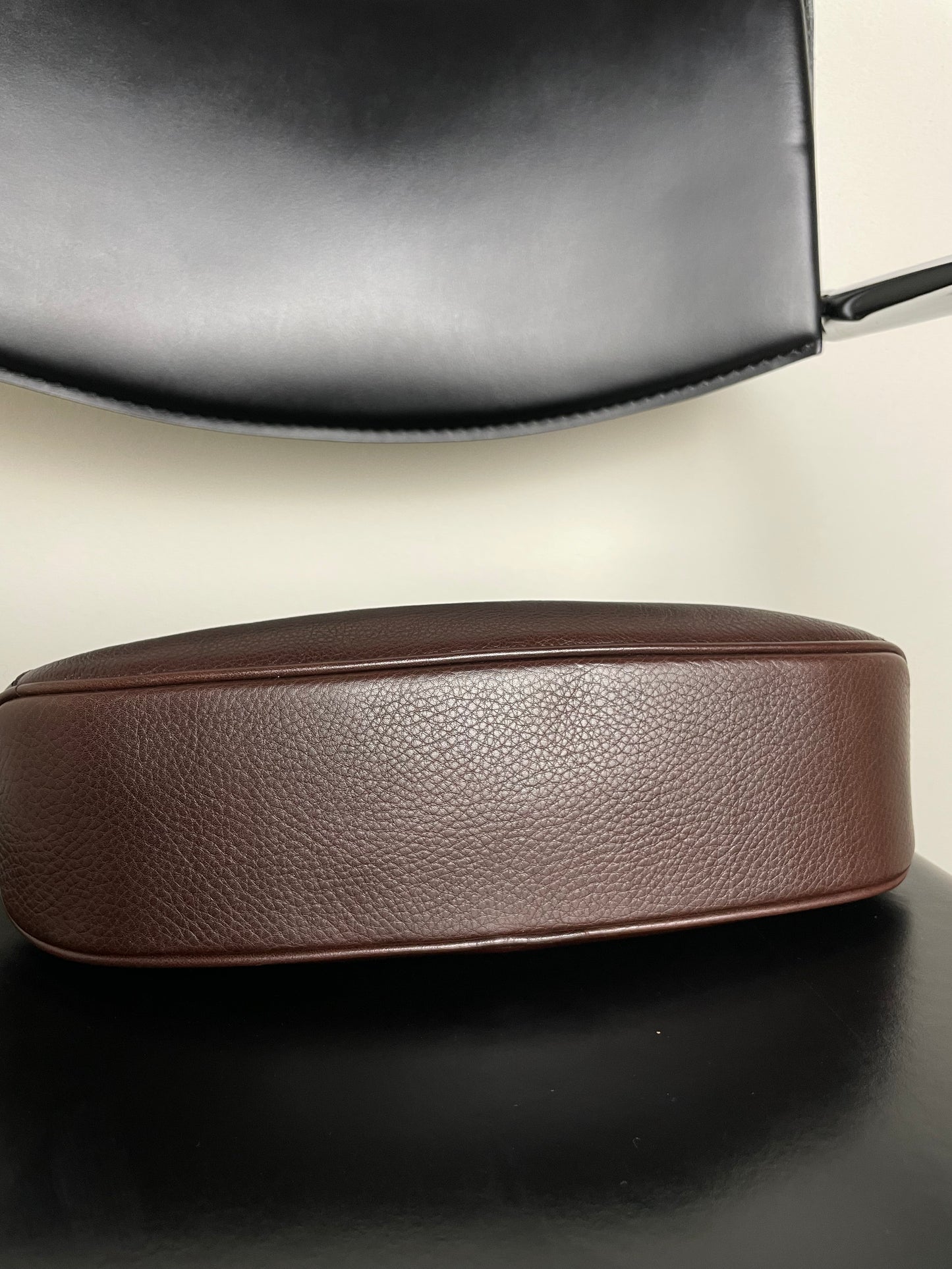 Shoulder leather bag