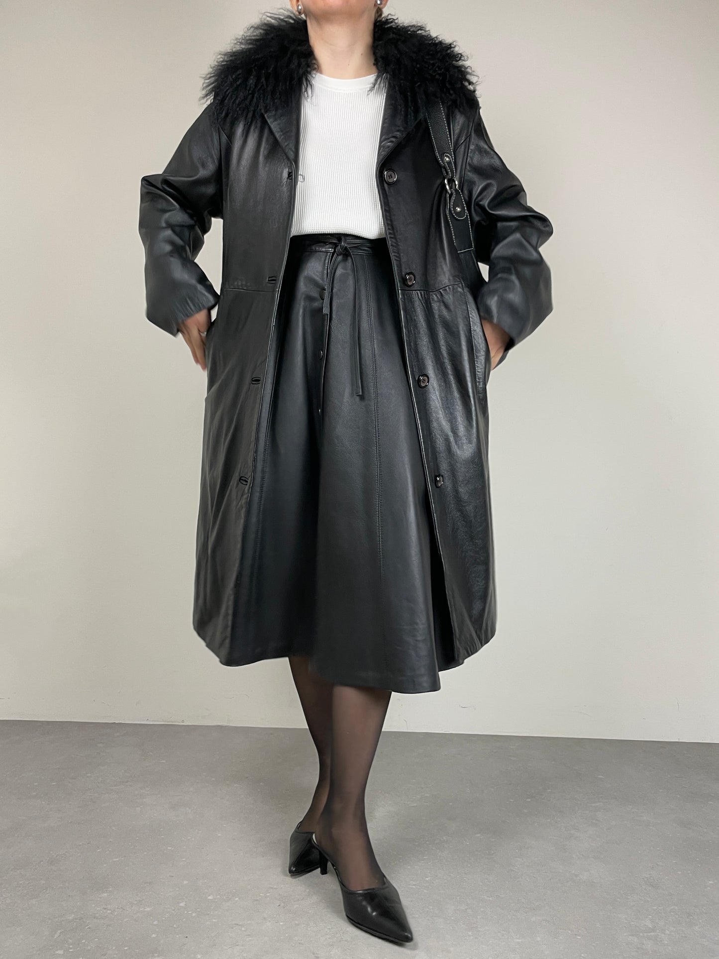 Trench in vera pelle con collo in pelliccia Mongolia