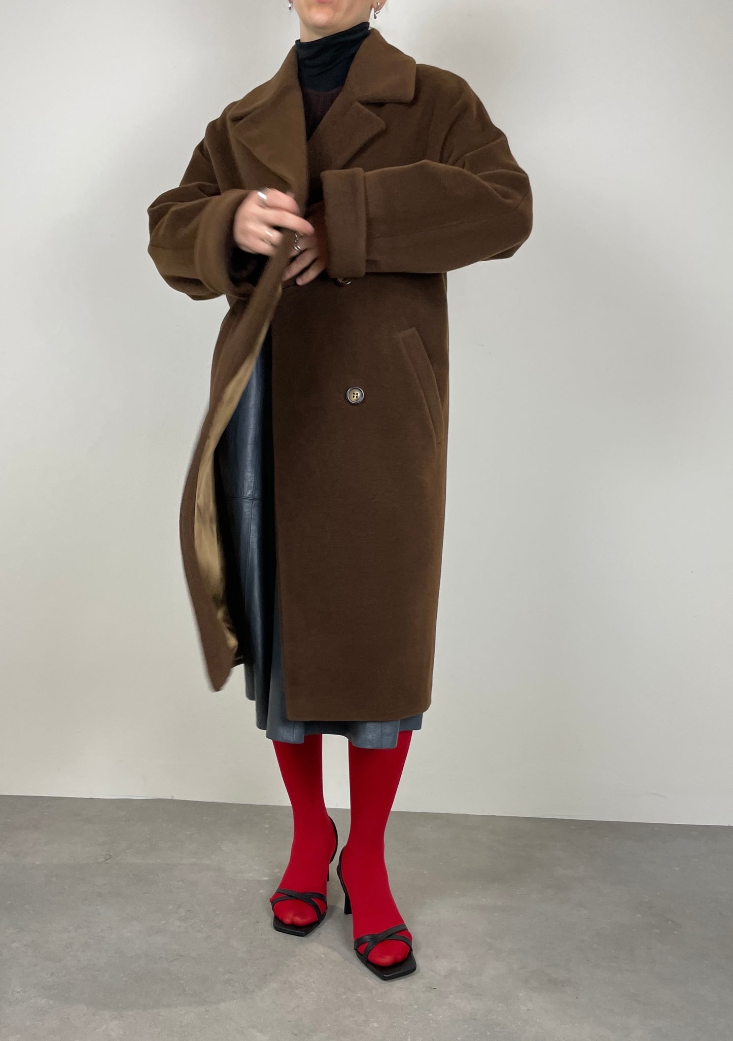 Wool and cashmere chocolate coat