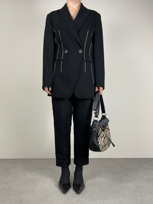 Blazer in lana vergine nero con ricami bianchi