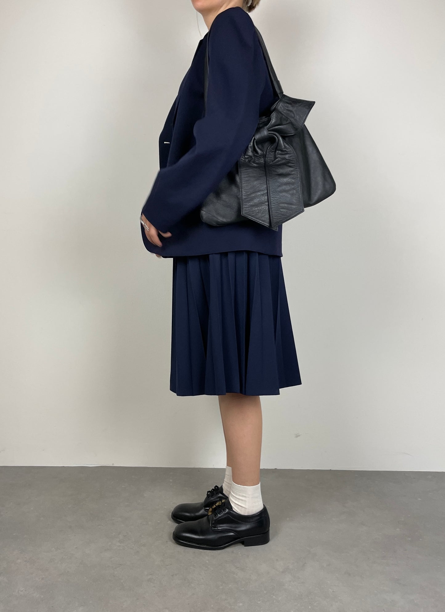 Bow leather bag
