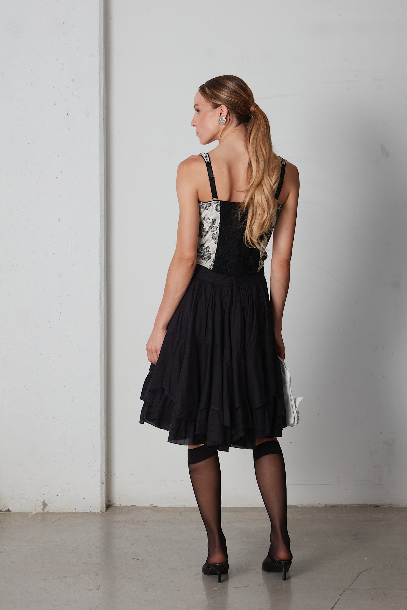 Jean’s Paul Gaultier gonna con intrecci