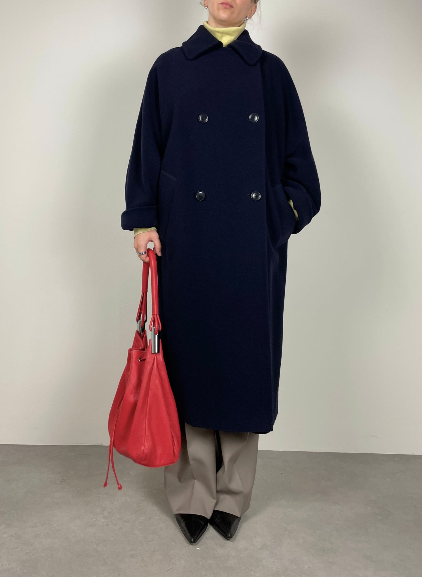 Double-breasted wool blue coat