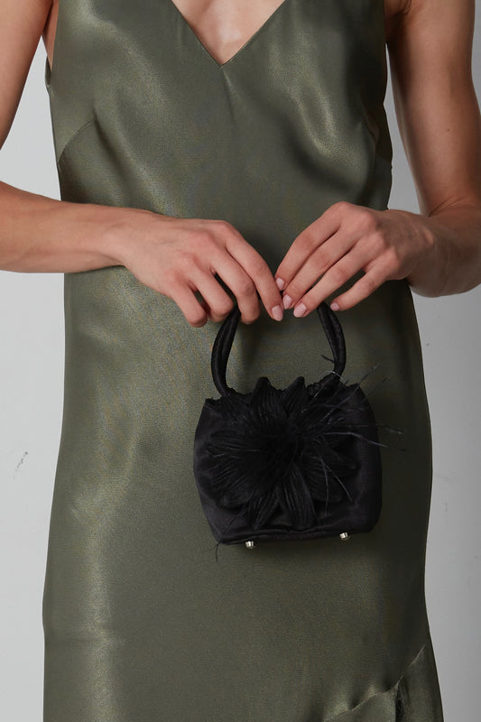 Borsetta vintage in raso con fiore