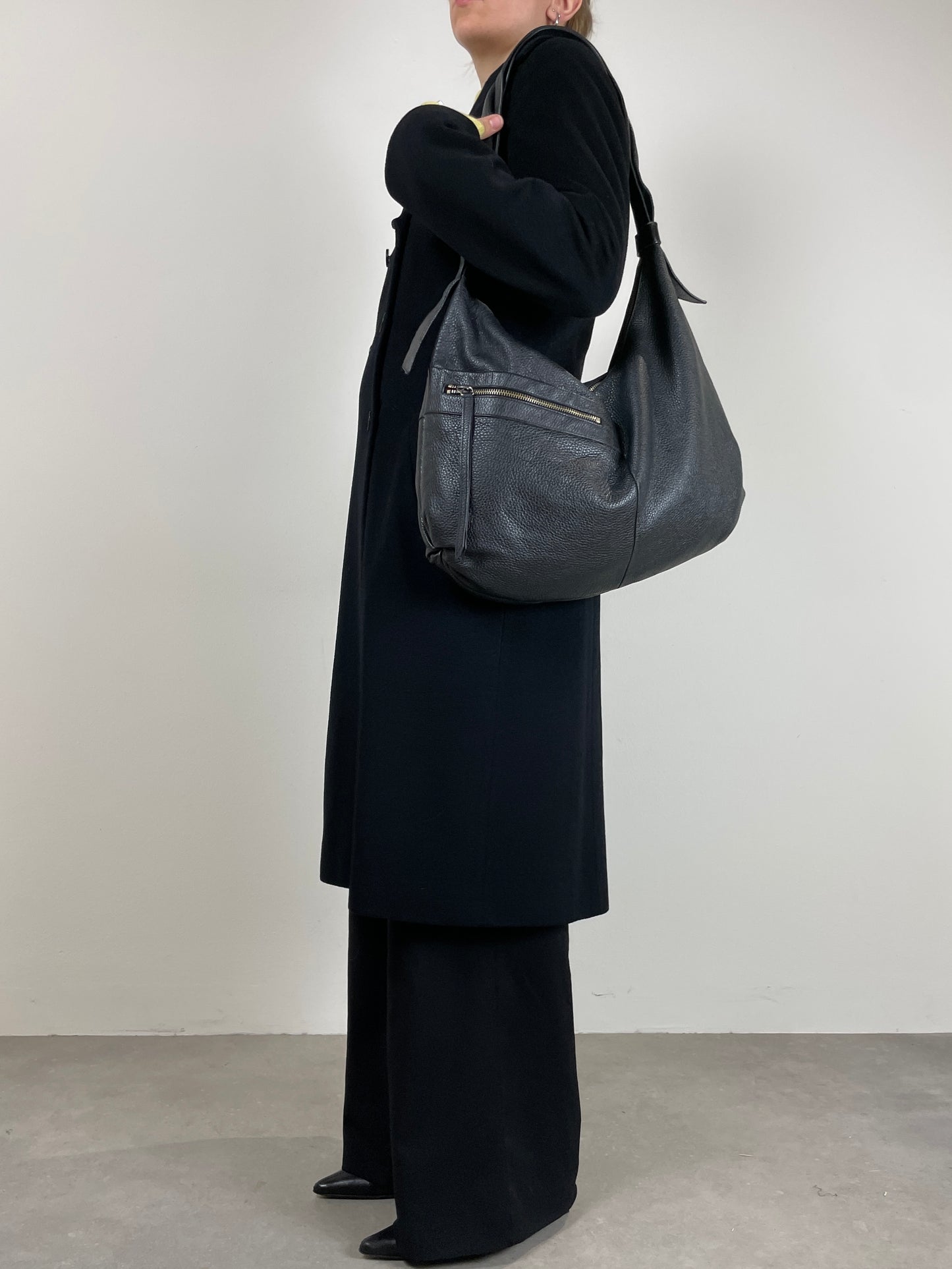 Maxi borsa hobo in vera pelle nera