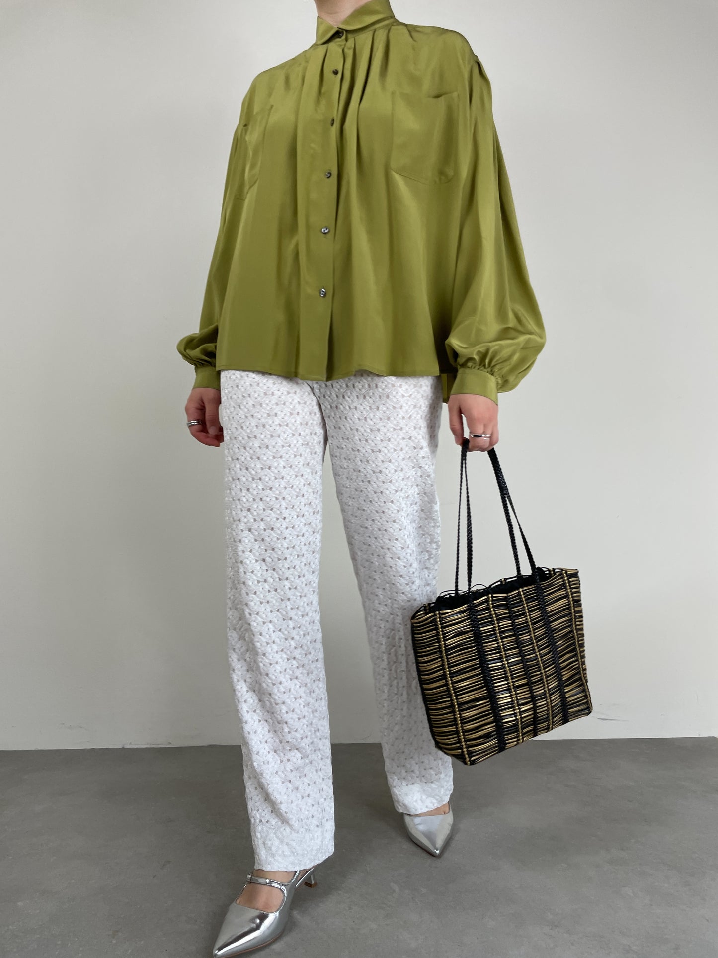 Camicia in pura seta verde oliva