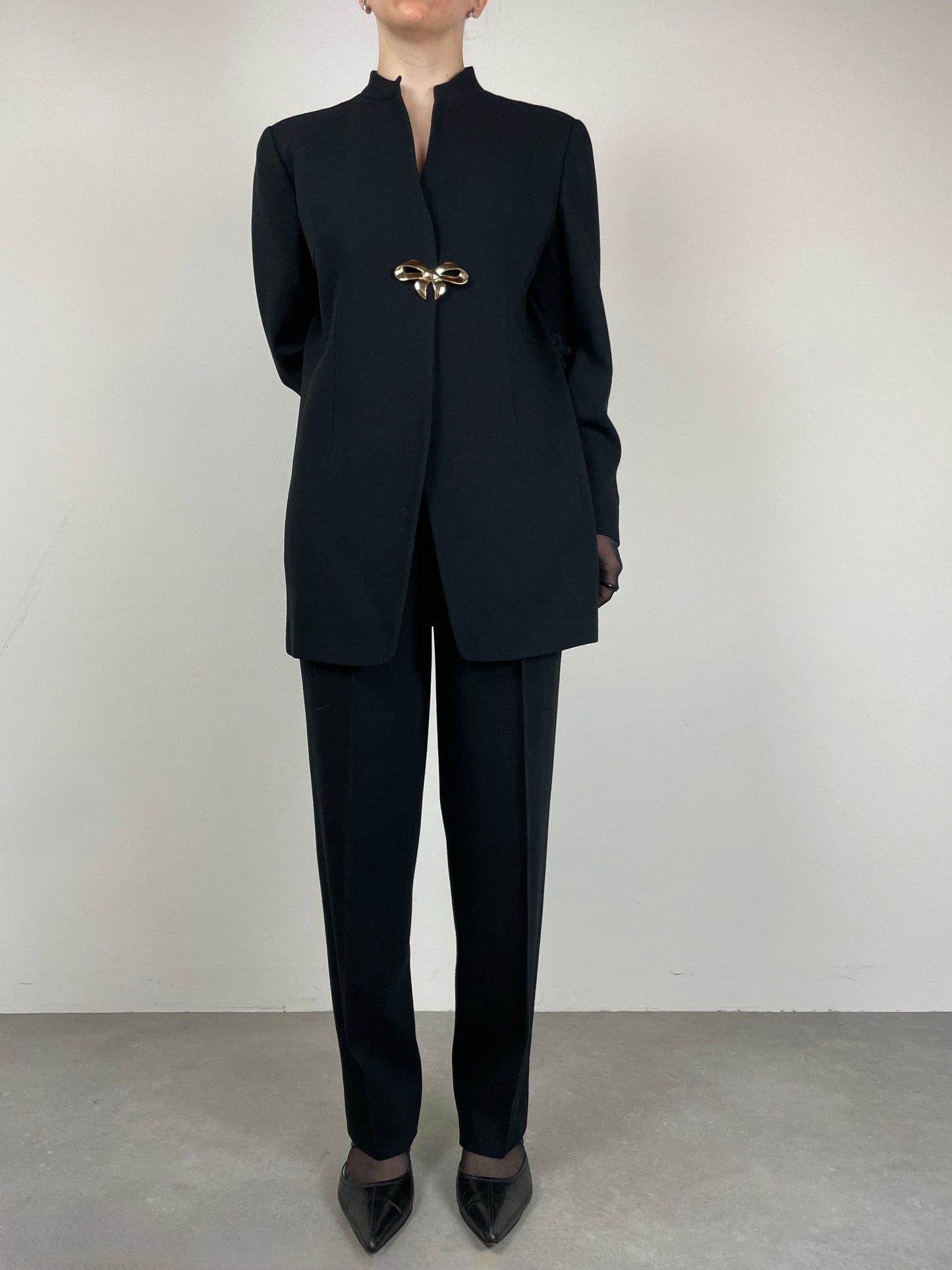Completo vintage Armani in lana nera