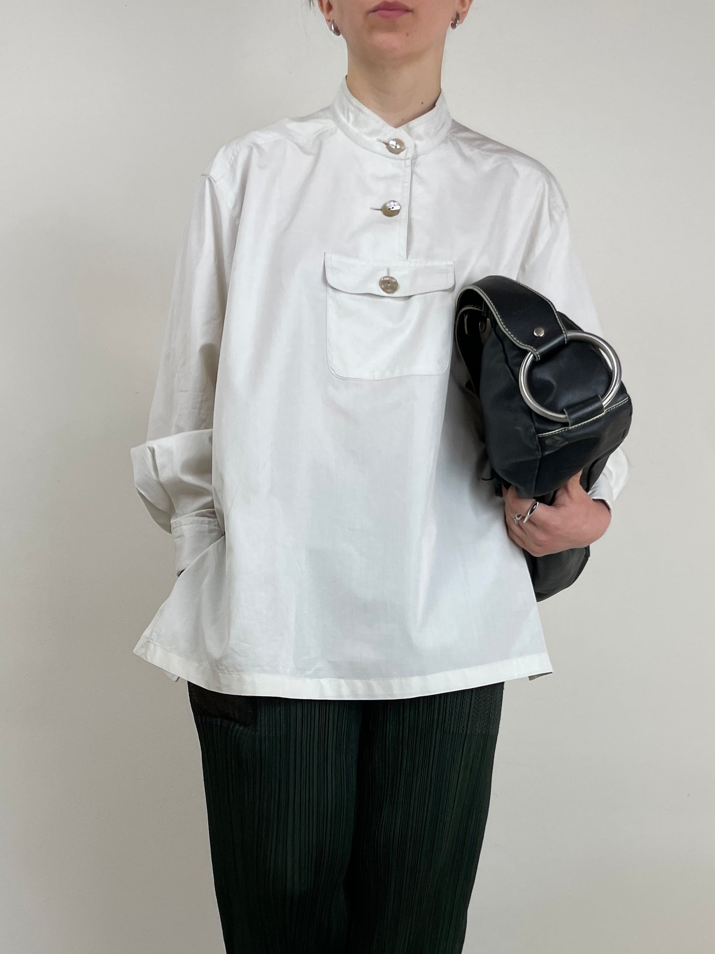 Camicia made in Japan con bottoni in madreperla