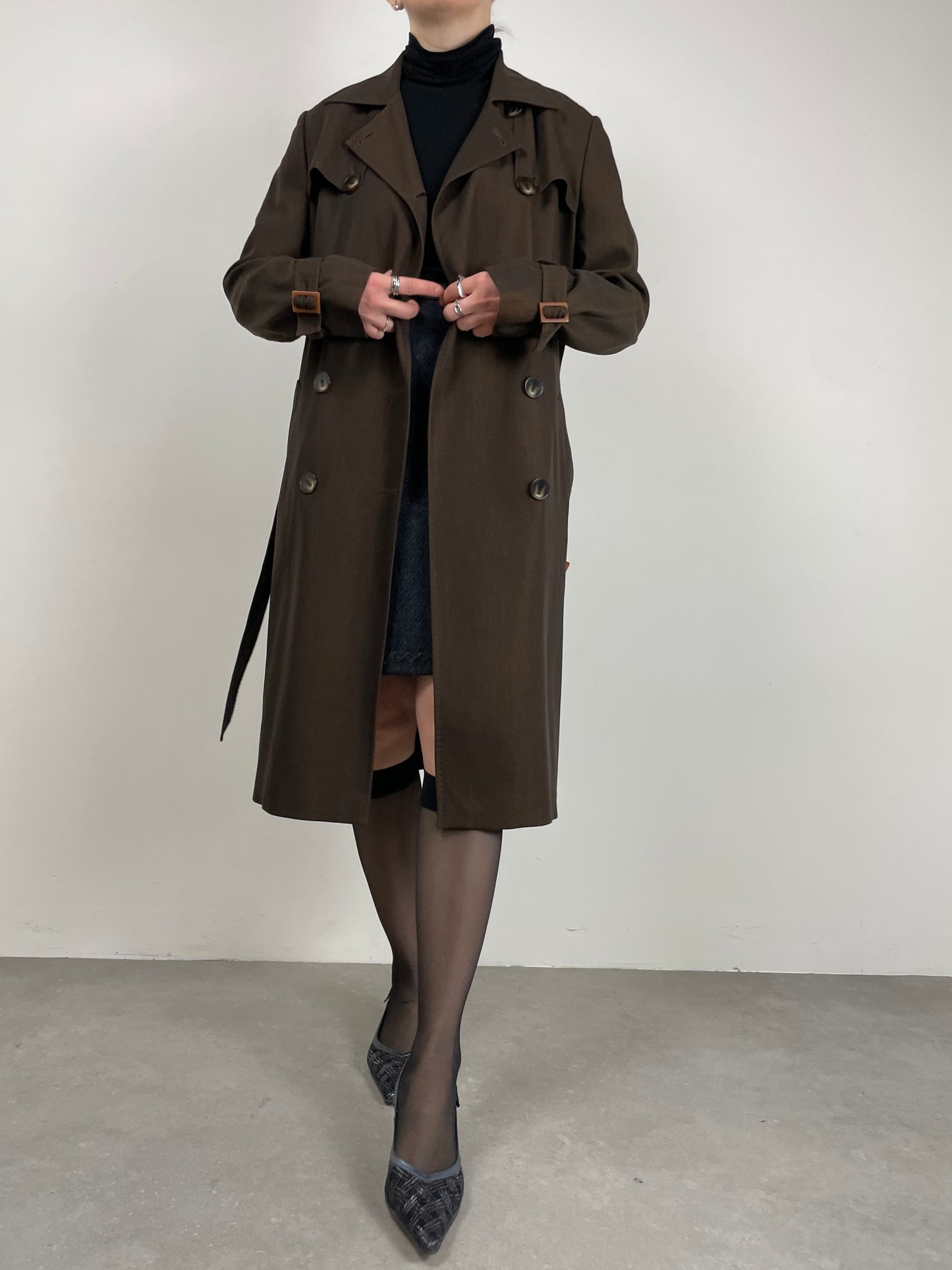Trench in lana marrone