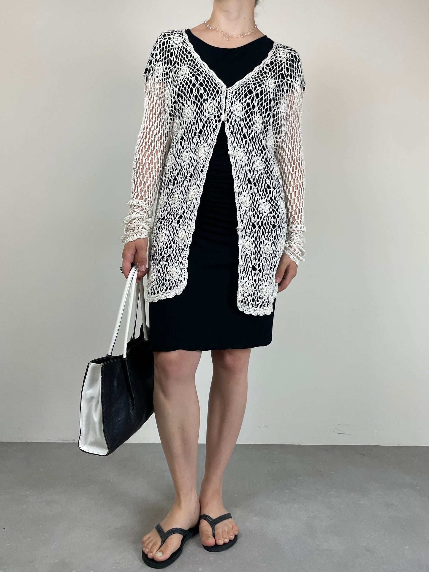 Cardigan all’uncinetto con motivo floreale