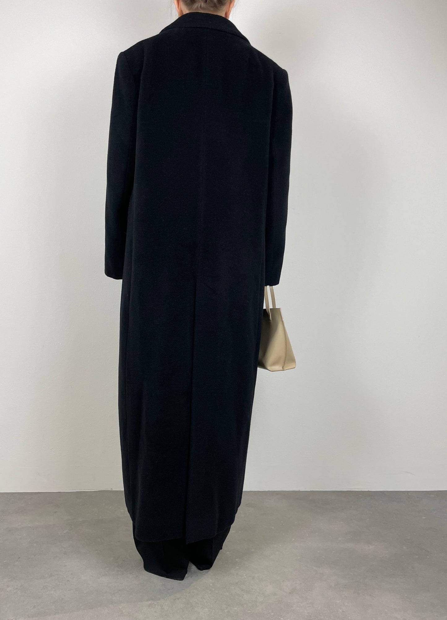 Long wool and cashmere coat