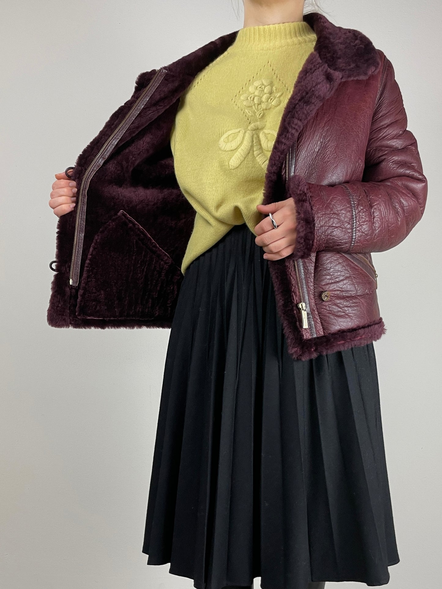 Maglione vintage in misto lana con ricamo