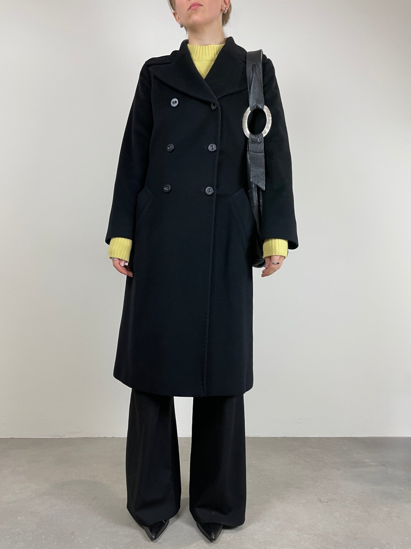 Cappotto vintage in pura lana vergine nero