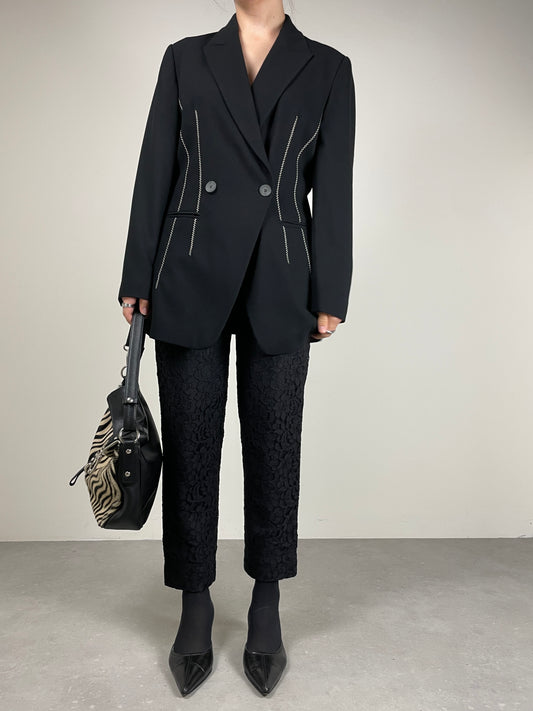 Blazer in lana vergine nero con ricami bianchi