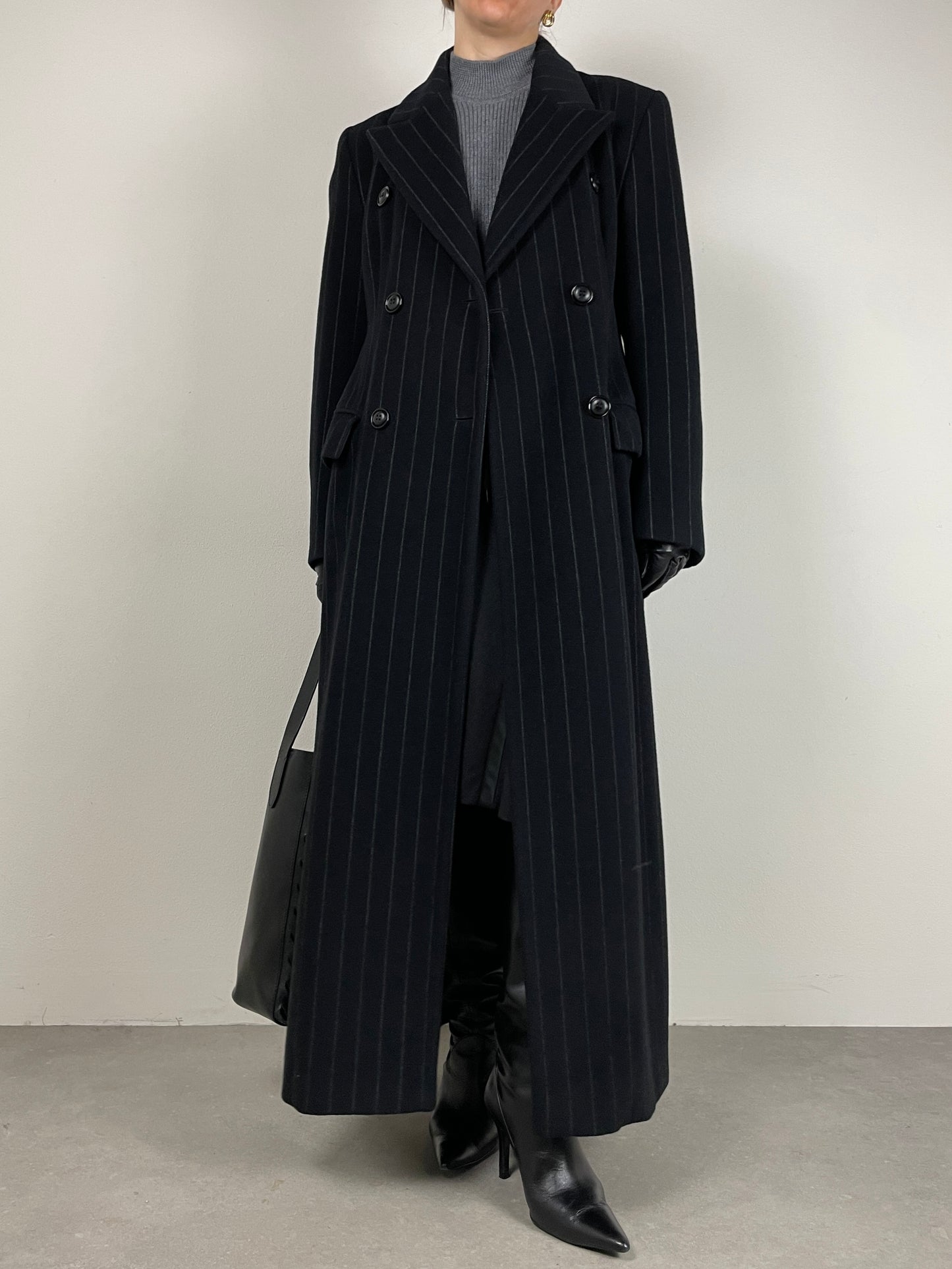Cappotto vintage in lana e angora gessato