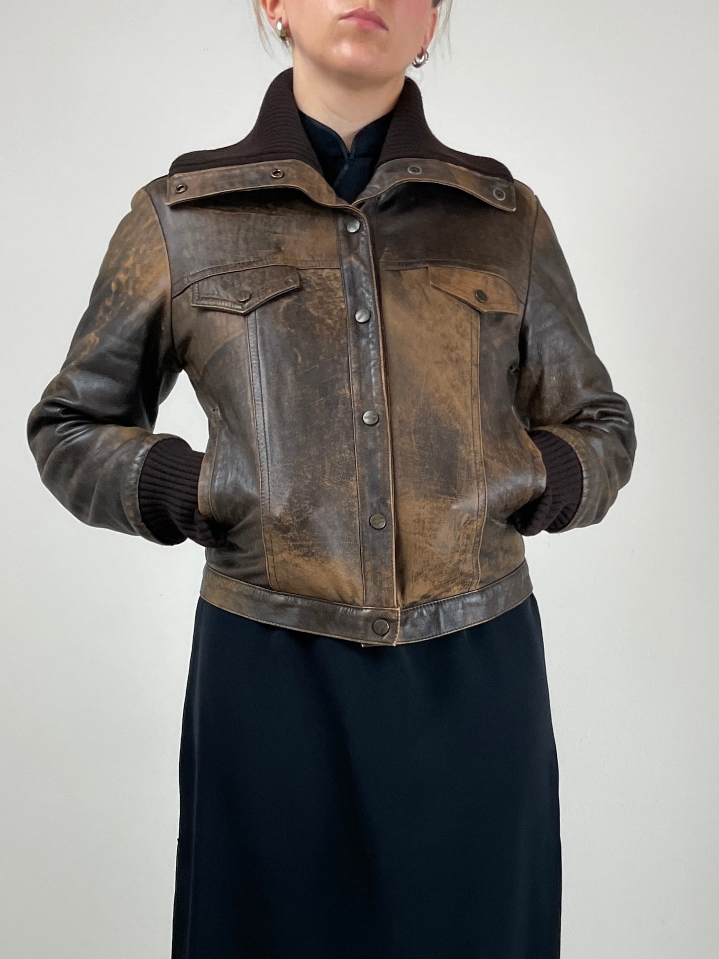 Bomber in vera pelle distressed by Iceberg