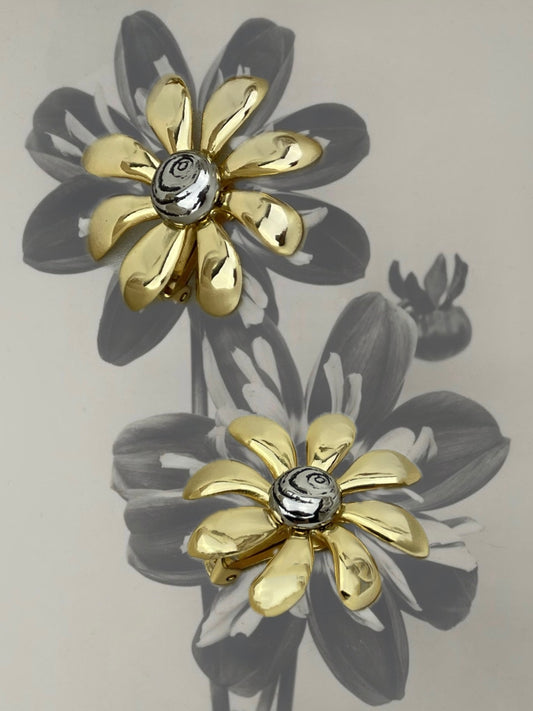 Orecchini vintage a fiore oro e argento
