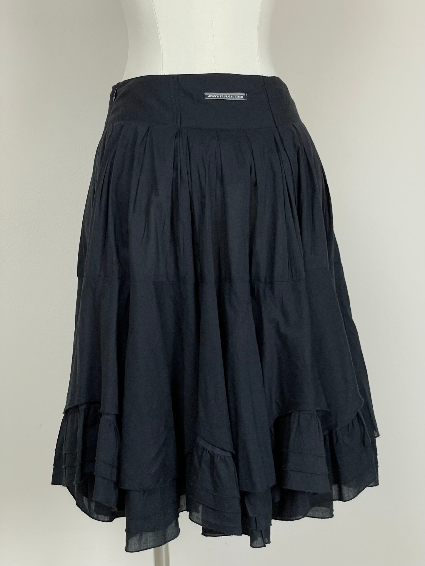 Jean’s Paul Gaultier gonna con intrecci