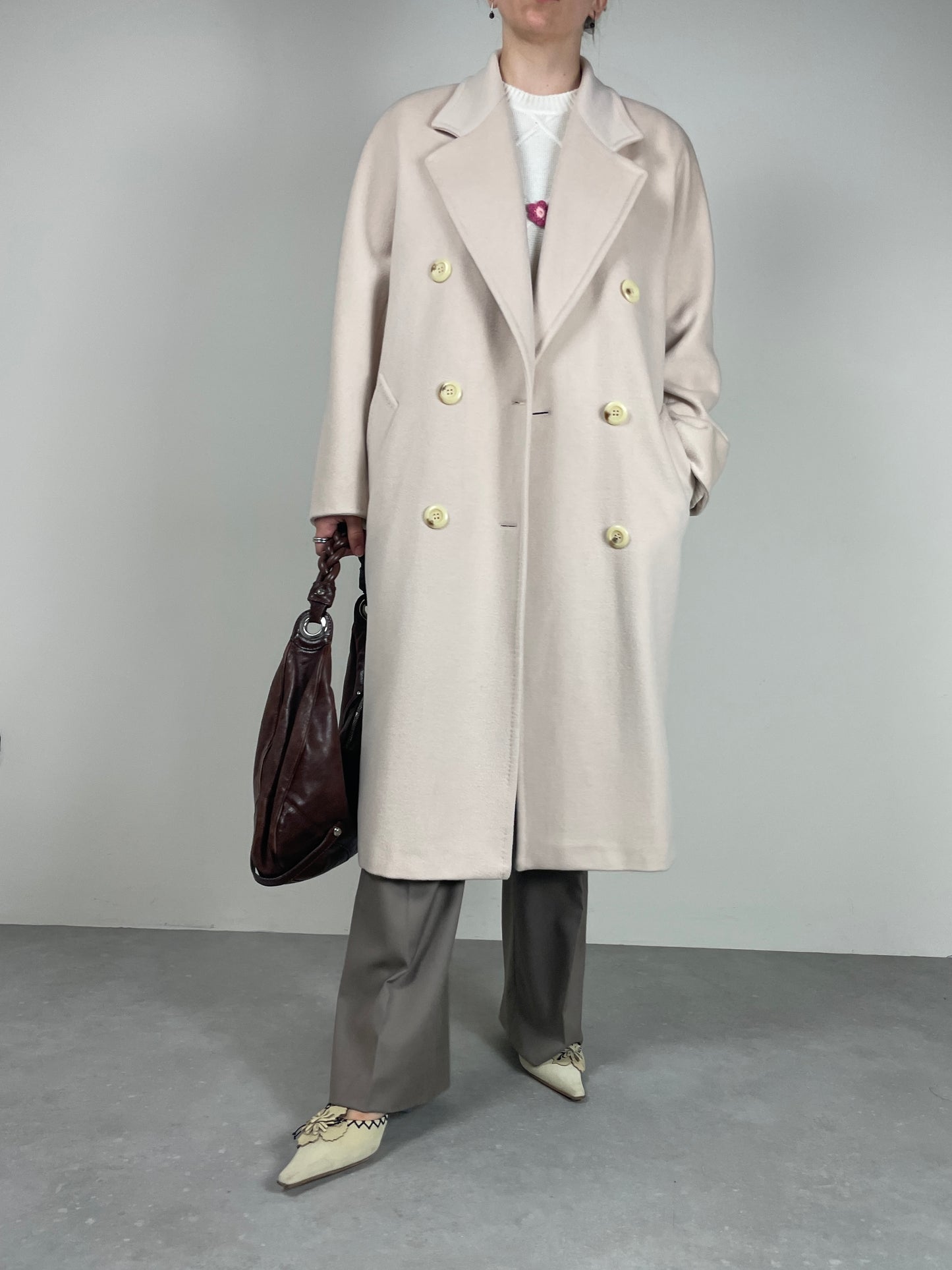 Cappotto in beaver di lana angora e cashmere color cipria